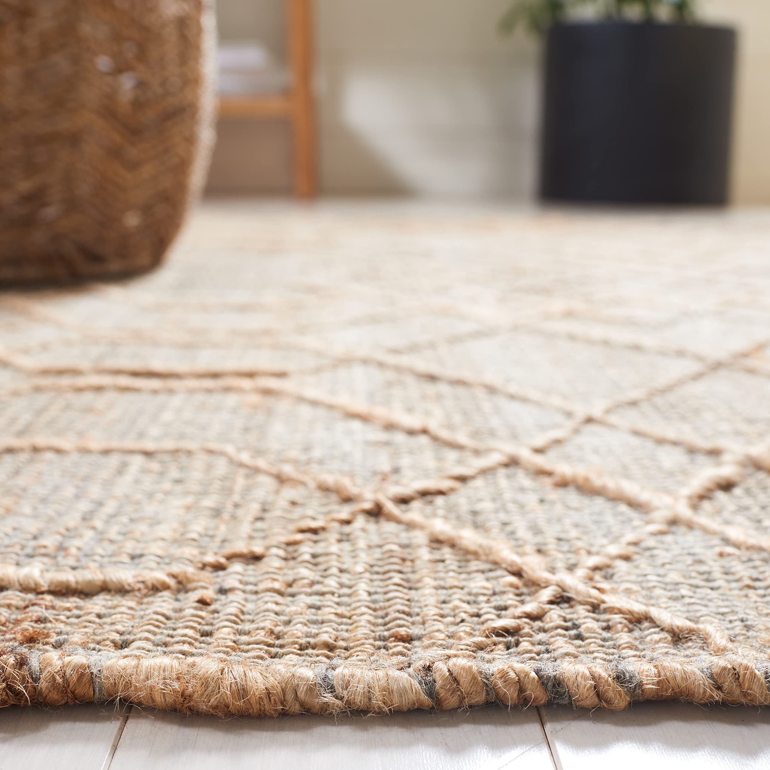 SAFAVIEH Handmade Boho Jute Area Rug - 6' Square Natural & Beige, Eco-Friendly Natural Fiber Rug with Fringe for Living Room, Bedroom, High Traffic Areas | Perfect for Bohemian & Coastal Home Decor (NFB407A)