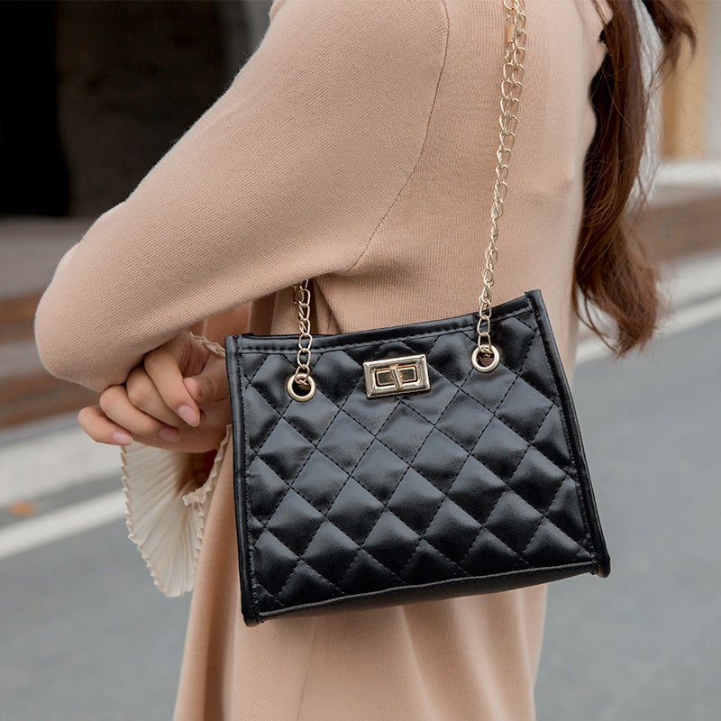 Stylish Mini Chain Shoulder Bag for Women - Small Square Crossbody Purse with Rhombus Sewing Design | Perfect for Parties, Dating & Daily Use