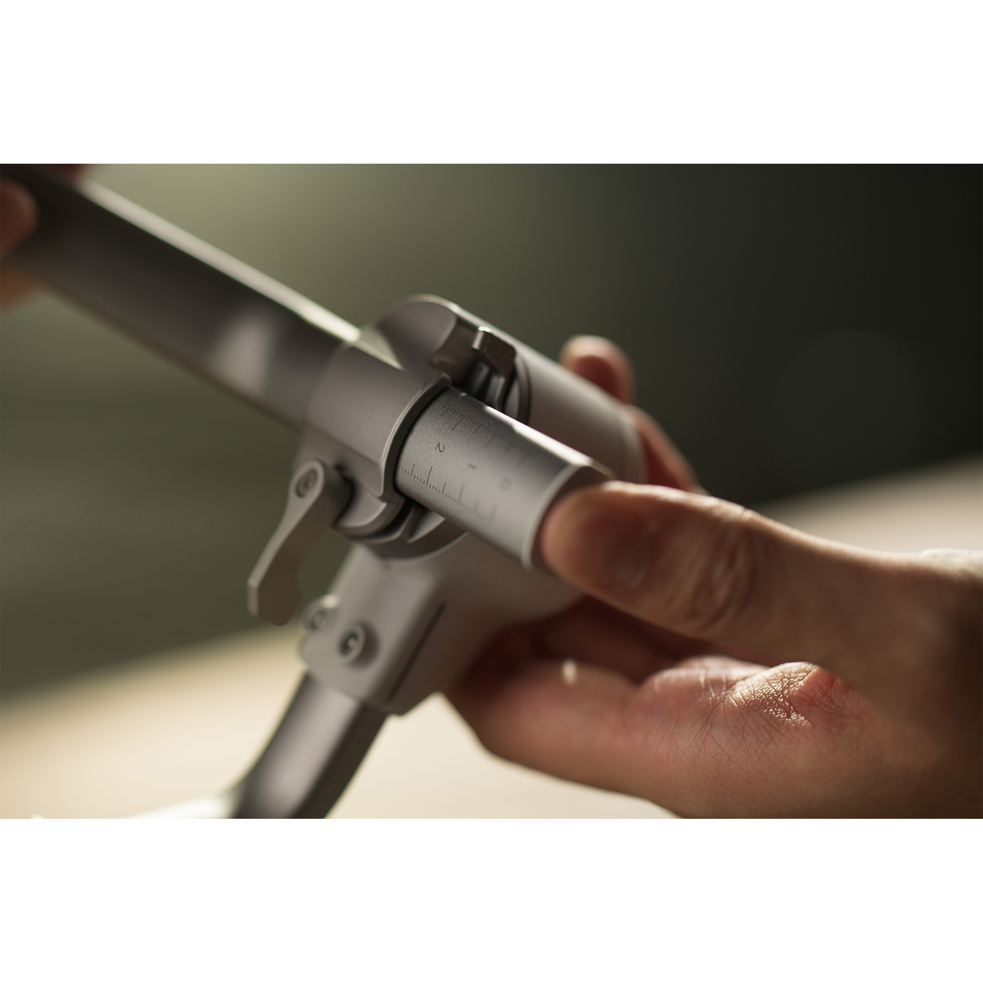 DJI RS 4 Mini Combo Gimbal Stabilizer for Mirrorless Cameras - 3-Axis Handheld Stabilizer with Quick Release, Lightweight Design for Vlogging, Travel & Content Creation