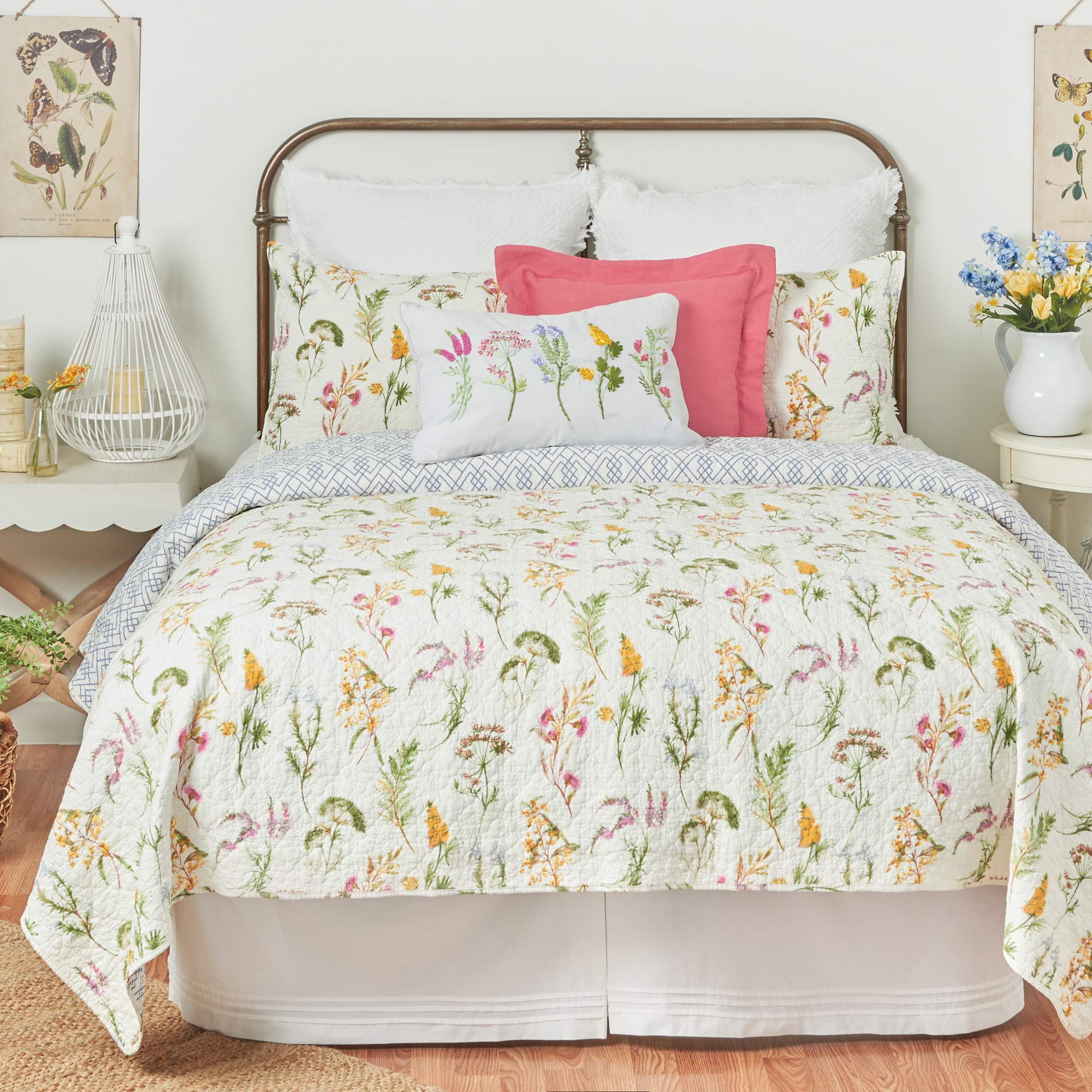 Genevieve Floral Twin Cotton Quilt Set - Reversible 2-Piece Bedding with Spring Garden Flowers | Machine Washable White Quilt & Sham | Perfect for Guest Rooms, Dorm Decor & Cozy Bedroom Makeovers