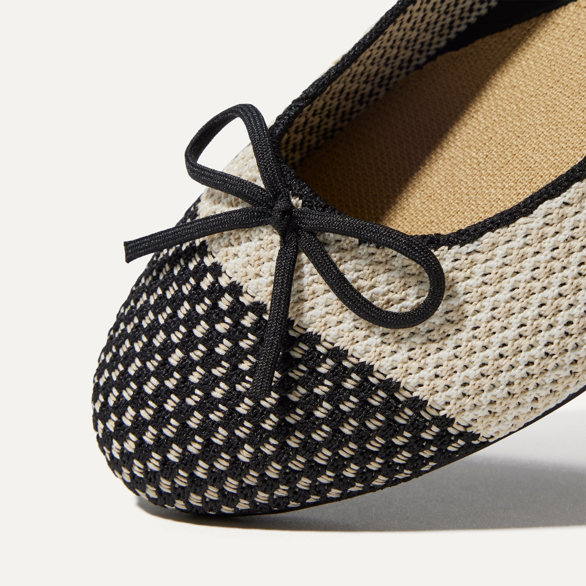 Coco Women's Comfortable Ballet Flats - Soft Leather Slip-On Shoes for Casual Wear, Office & Travel - Elegant & Lightweight for Everyday Use