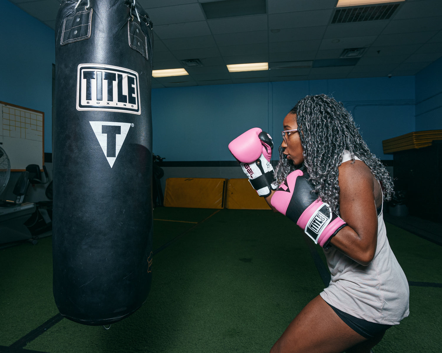 TITLE Boxing Gel Suspense Training Boxing Gloves - Premium MMA & Kickboxing Gloves for Men & Women - Perfect for Sparring, Heavy Bag Workouts & Fitness Training