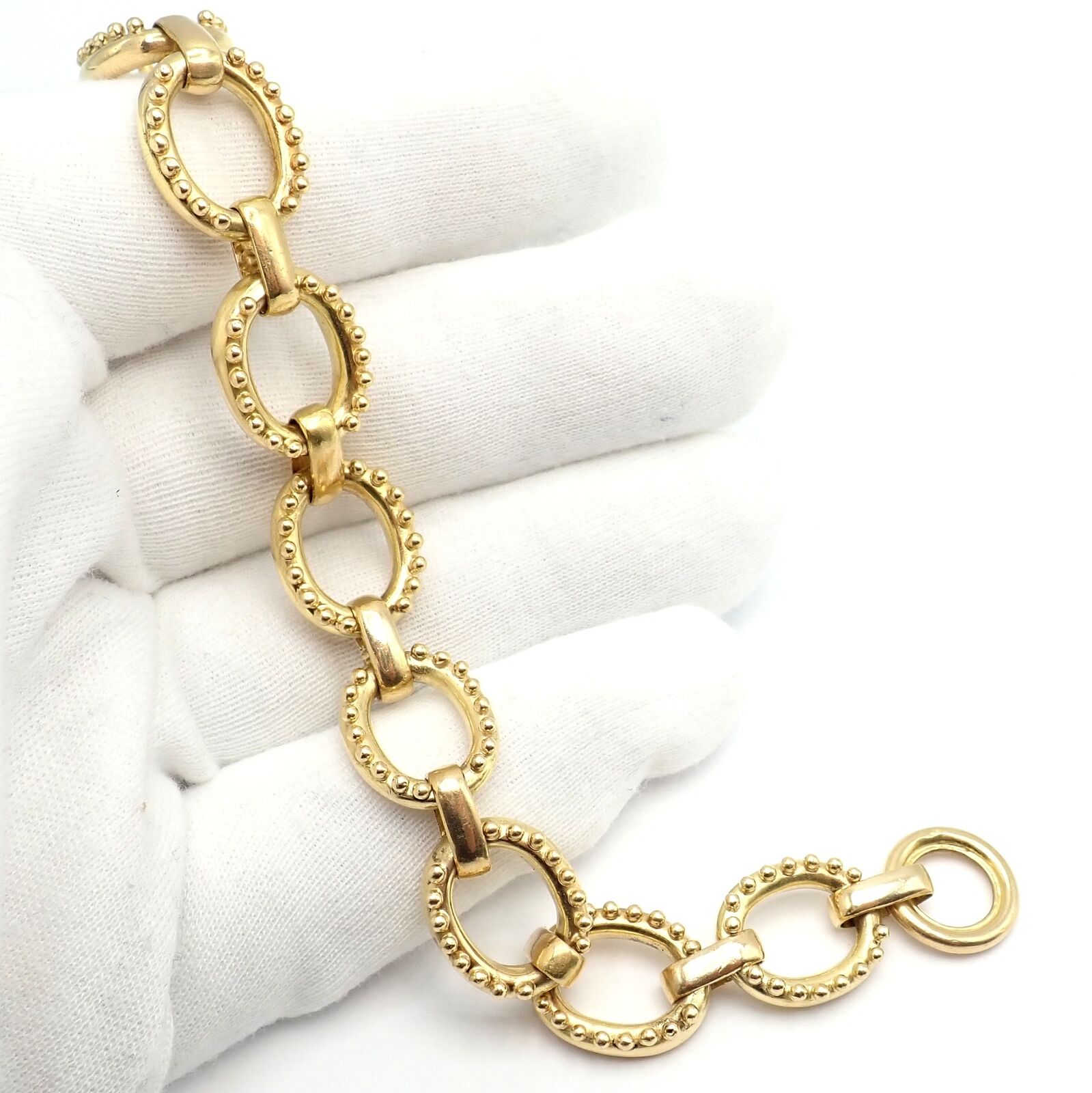 Authentic Elizabeth Locke 18k Yellow Gold Sapphire Medium Link Toggle Bracelet - Elegant Jewelry for Women, Perfect Gift for Anniversary, Birthday & Special Occasions