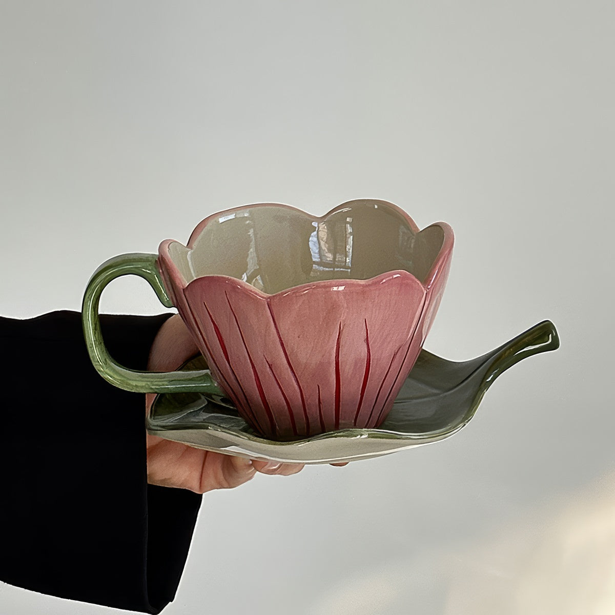 Elegant Ceramic Flower Tea Cup & Leaf Saucer Set - Perfect for Afternoon Tea, Gift Giving, and Home Decor