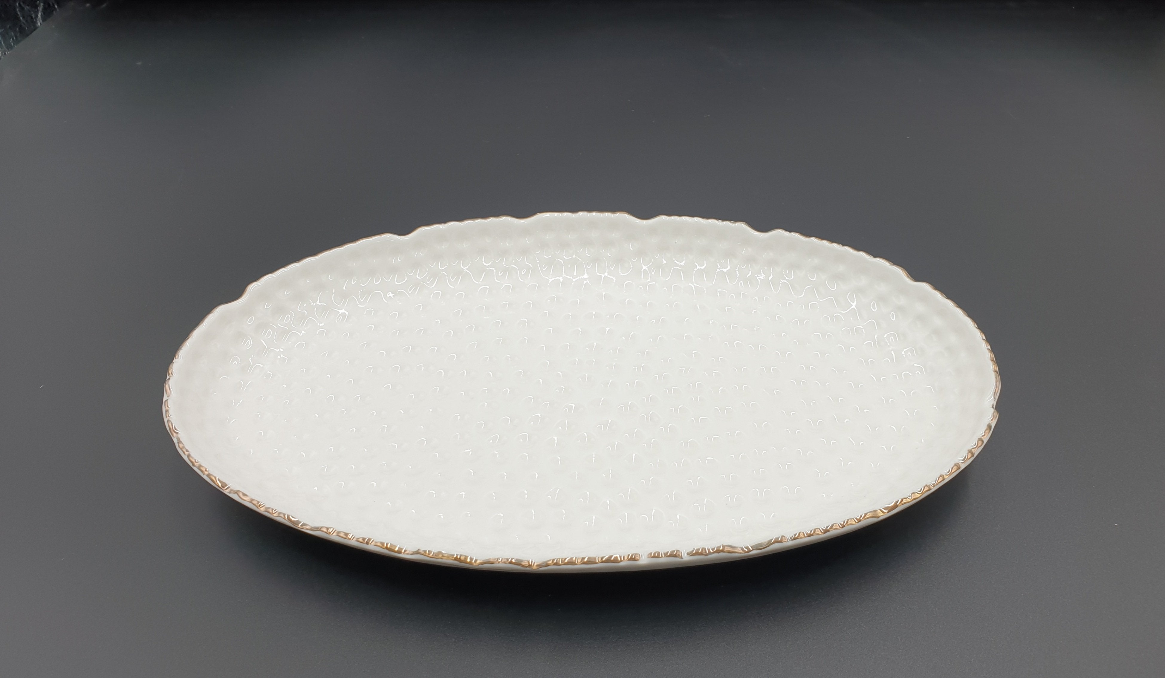 12x7 Inch White Oval Plates - Set of 24 - Durable Porcelain Dinner Plates for Restaurants, Catering & Home Dining | Elegant Serving Dishes for Parties, Weddings & Everyday Use
