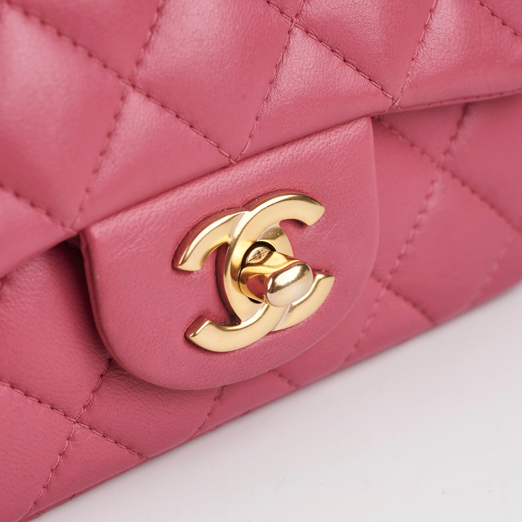 Chanel Square Mini Flap Bag in Soft Lambskin Leather - Light Pink | Luxury Crossbody Purse for Women | Perfect for Parties, Dates & Everyday Elegance