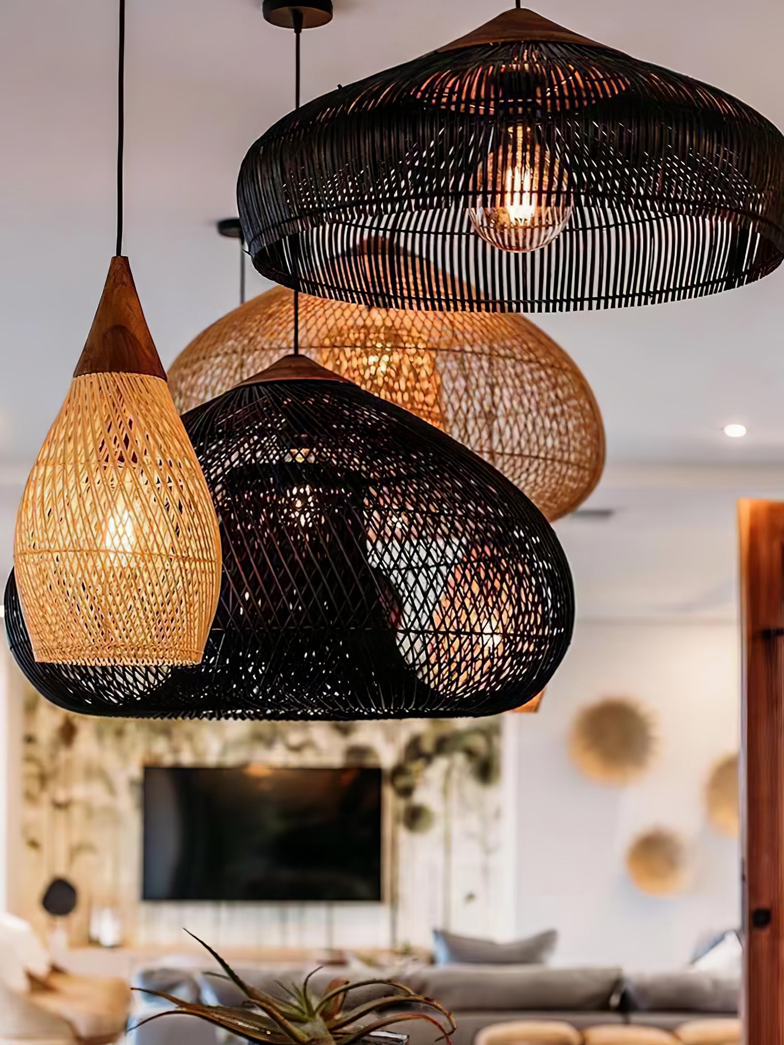 Handwoven Rattan Pendant Light - Natural Boho Ceiling Lighting Fixture for Bedroom, Living Room & Patio Decor