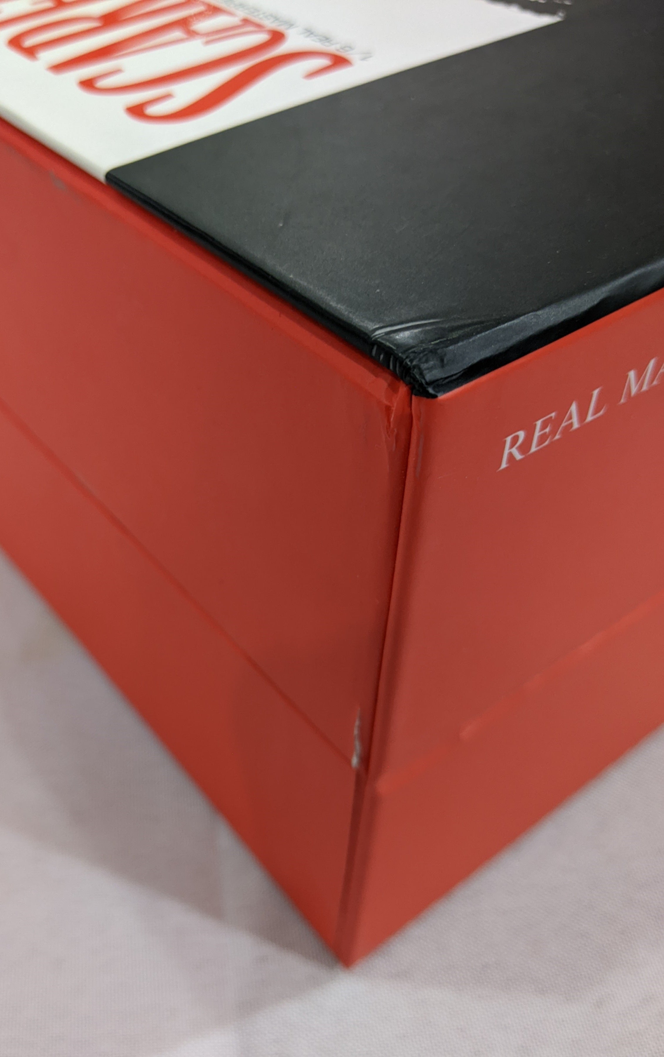Enterbay Real Masterpiece 1/6 Scarface Tony Montana The Respect Version - Highly Detailed Sixth Scale Collectible Action Figure with Open Box - Perfect for Movie Fans and Collectors Display