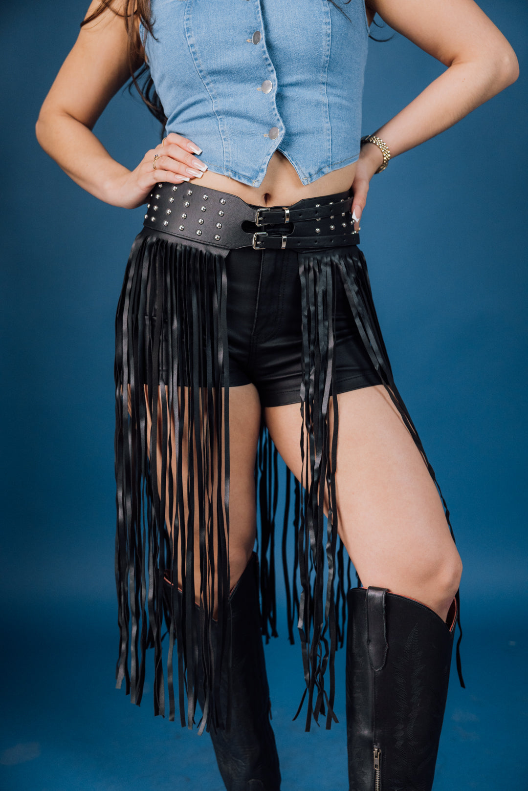 Stylish Long Fringe Faux Leather Belt for Women - Western Boho Fashion Accessory - Perfect for Concerts, Parties & Casual Outfits