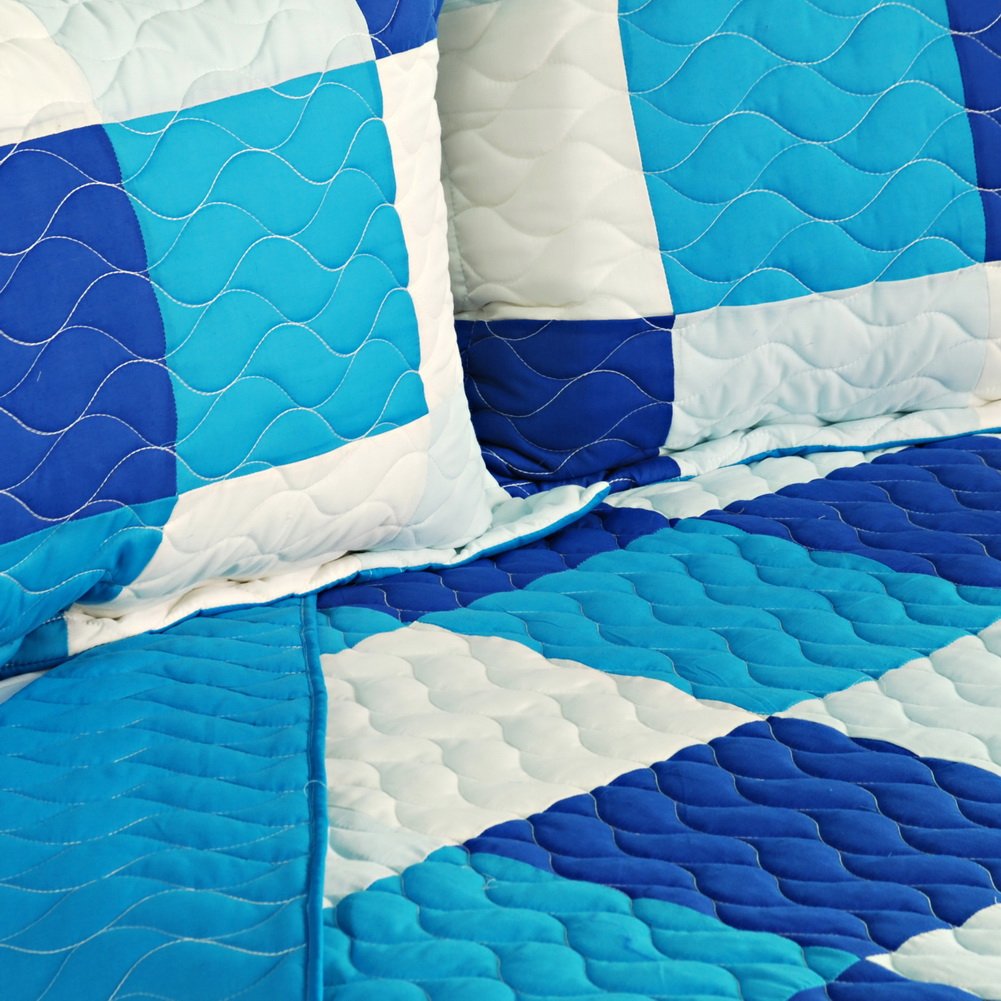 Blue Crystal 3-Piece Vermicelli Quilted Patchwork Bedding Set - Full/Queen Size - Soft & Stylish Comforter for Cozy Bedroom Decor