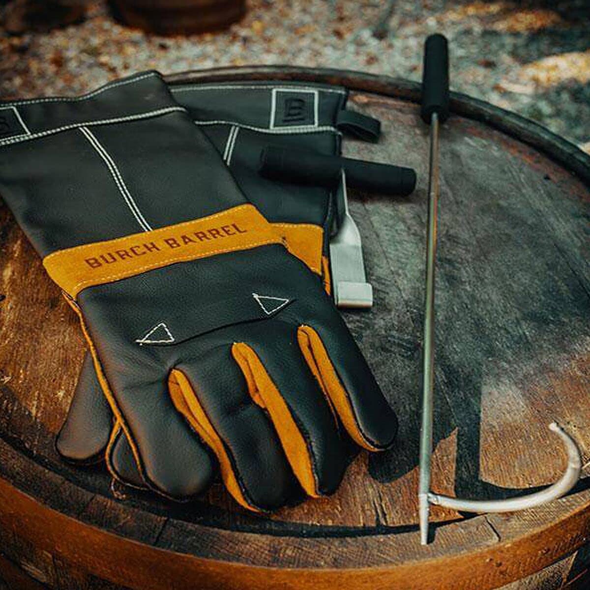 Premium Stockman's Leather Grill Gloves with Extra Long Thick Cuffs - 100% Genuine Heat-Resistant BBQ Gloves for Grilling, Smoking & Outdoor Cooking - Perfect for Searing Steaks, Handling Hot Pans & Campfire Cooking