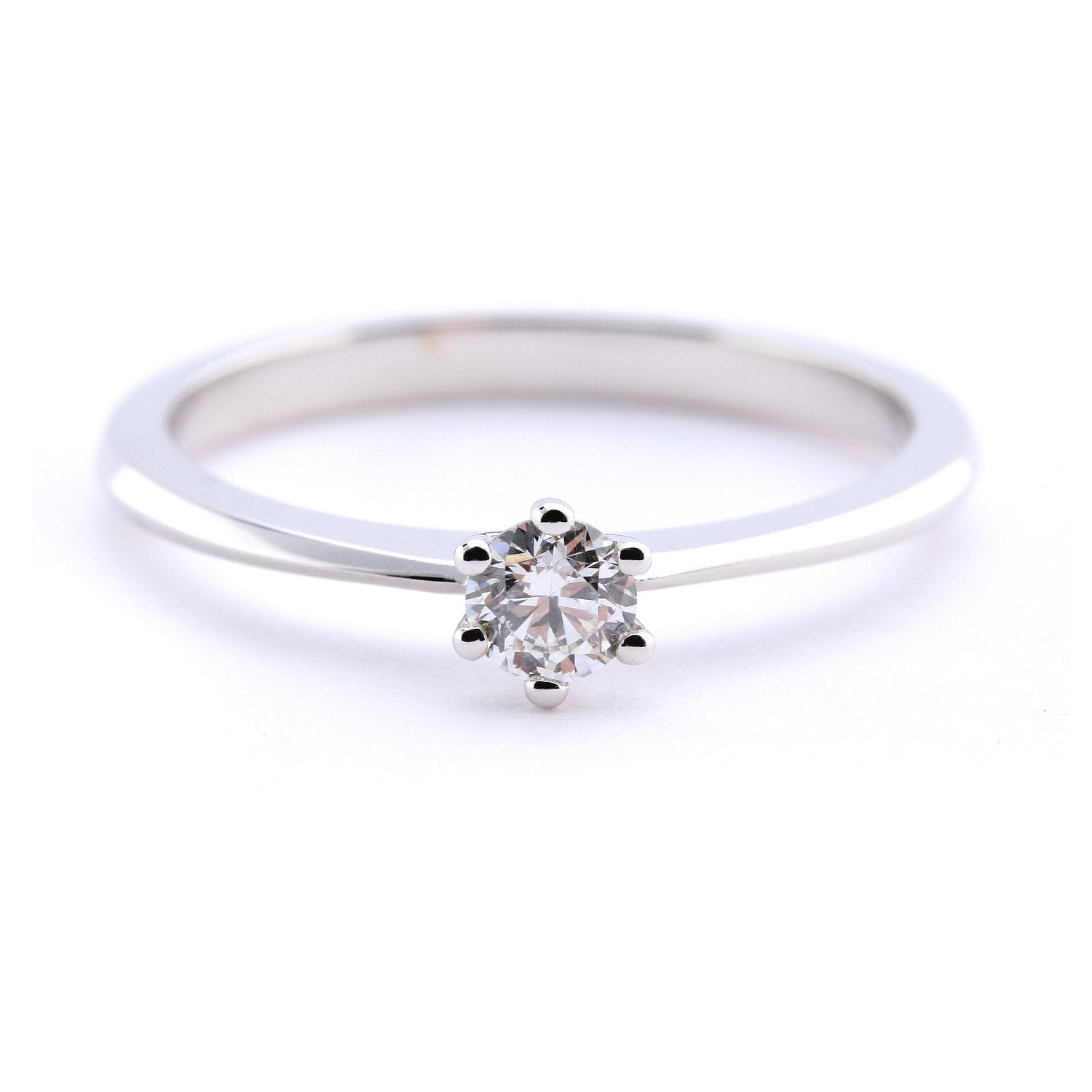 18K White Gold Natural Diamond 0.20ct 6-Prong Solitaire Engagement Ring - Perfect for Proposals, Anniversaries & Bridal Jewelry