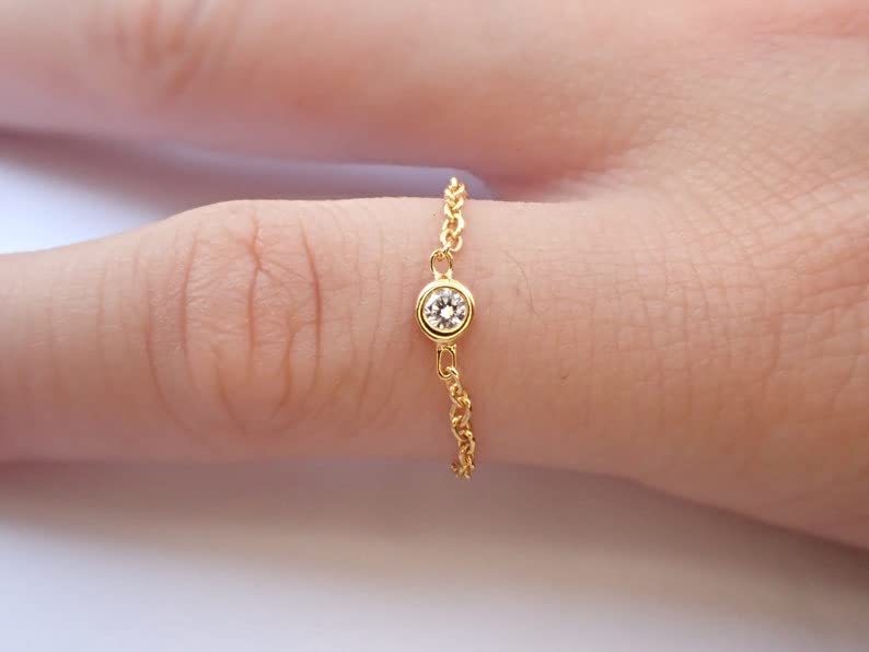 14K Yellow Gold Dainty Diamond Chain Ring - Natural Diamond Bezel Set Minimalist Band for Women - Perfect for Everyday Wear, Gift Giving & Special Occasions