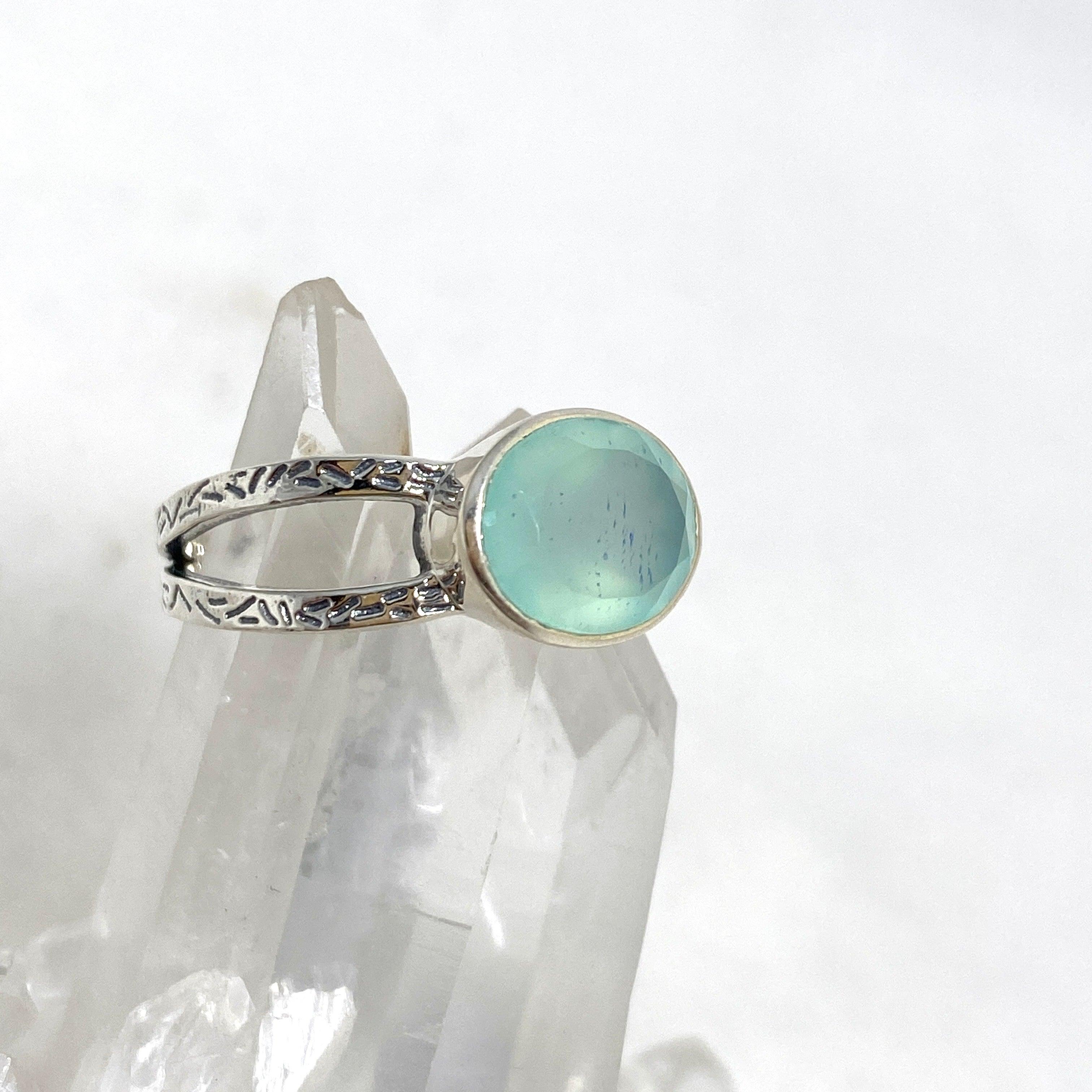 Aqua Chalcedony Faceted Oval Split Band Ring for Women - Elegant Decorative Jewelry R3861 | Perfect for Weddings, Parties & Everyday Wear