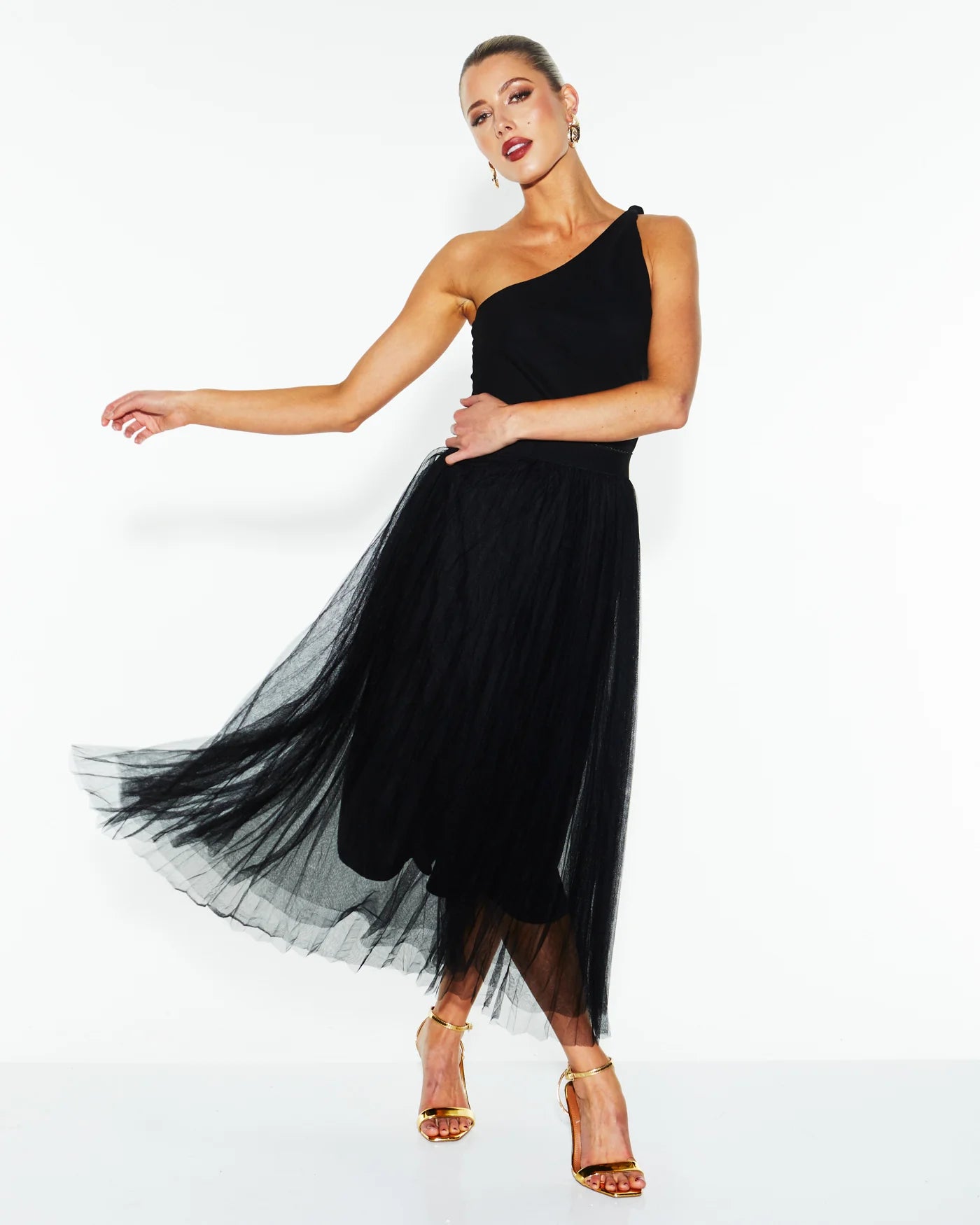 Black Mesh Skirt for Women - Elegant Sway Design, Comfortable & Stylish - Perfect for Parties, Dates, and Casual Outings