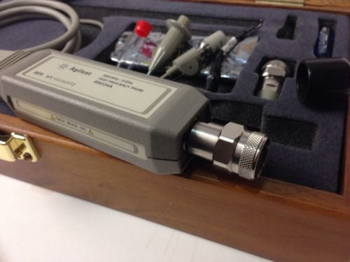 HP 85024A High Frequency Active Probe 300Hz to 3GHz - Complete Set for Electronics Testing & Signal Analysis | Ideal for Oscilloscopes, Circuit Debugging & RF Applications