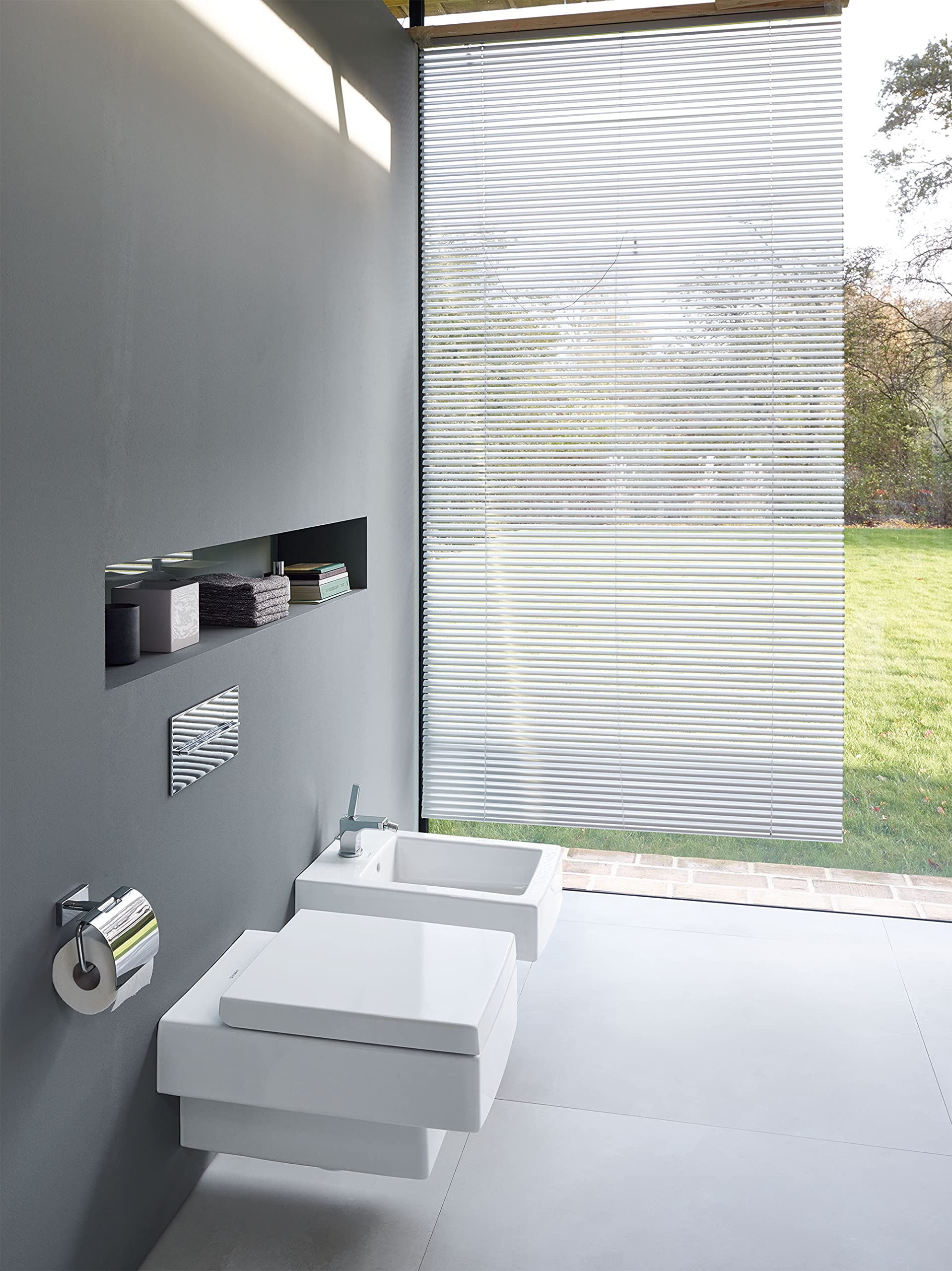 Duravit Vero Toilet Seat and Cover 0067690000 - Durable & Comfortable Bathroom Upgrade for Modern Homes