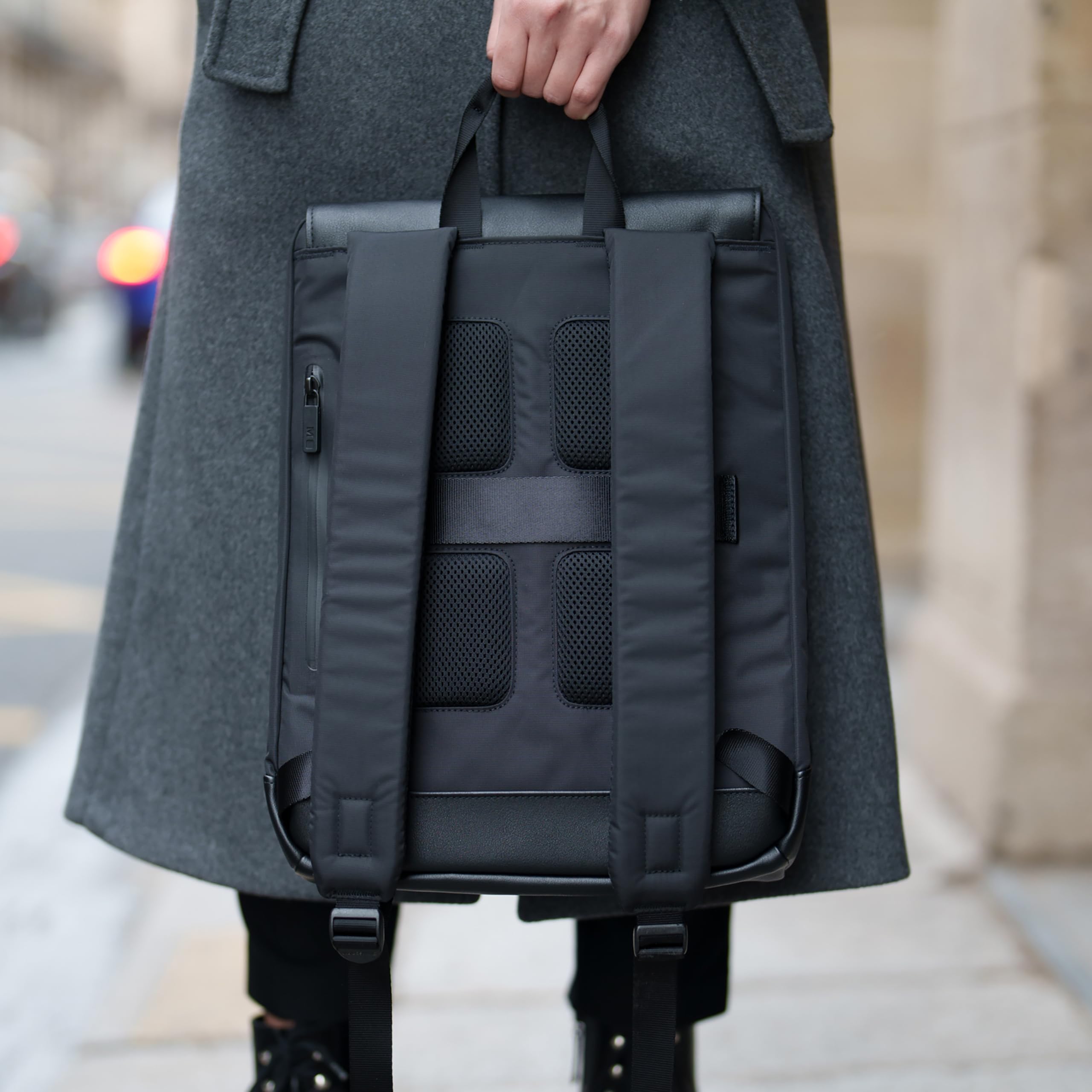 Moleskine Metro Collection Slim Laptop Backpack - Lightweight Tablet & 15 Inch Laptop Backpack (31x42x10cm) - Perfect for Work, School & Travel - Black