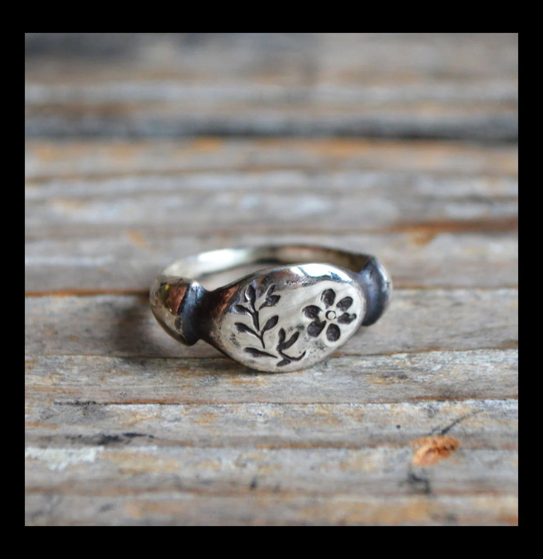 Purslane Botanical Ring - Dainty Floral Jewelry for Women, Boho Nature-Inspired Silver or Gold Plated Ring - Perfect for Weddings, Parties & Everyday Wear