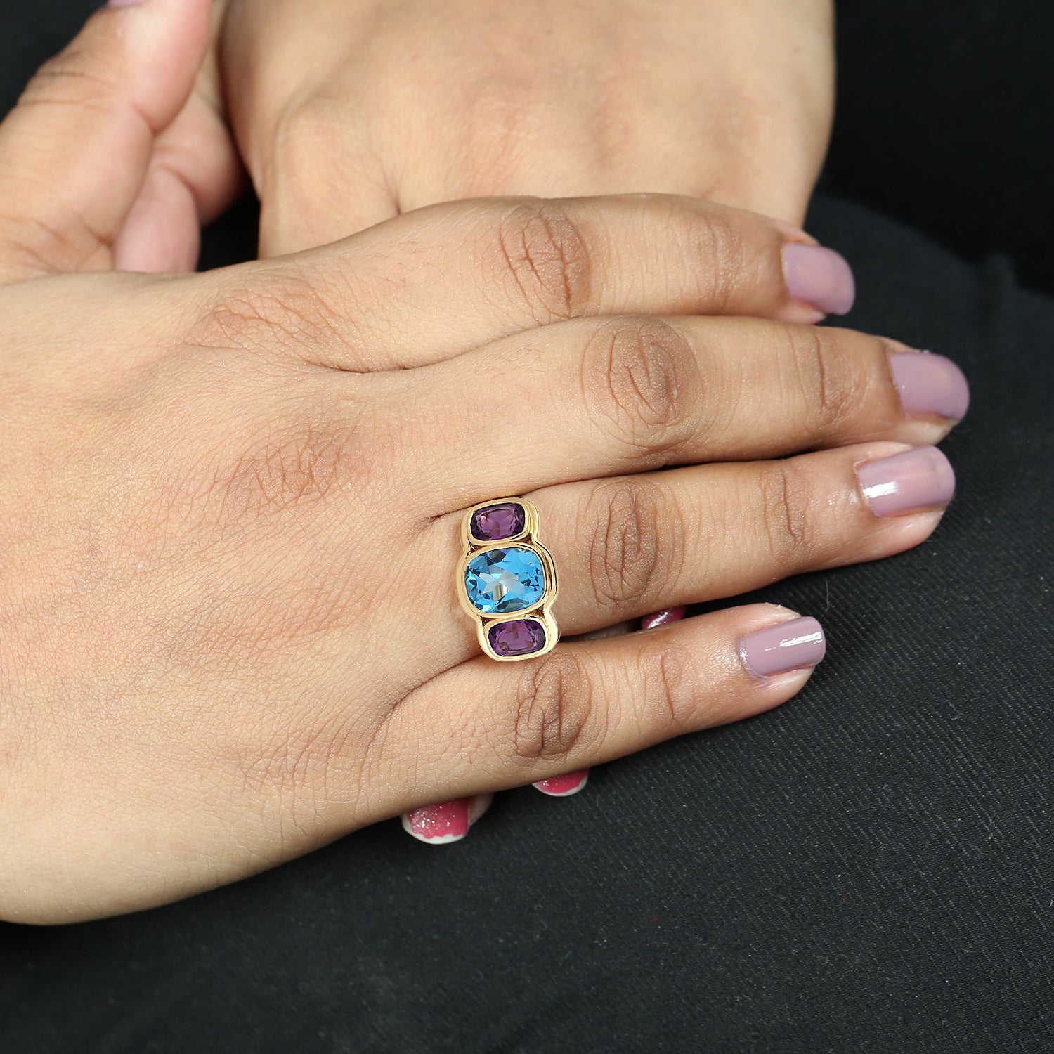 18K Yellow Gold Cushion Cut Blue Topaz & Amethyst Three Stone Ring for Women | Elegant Wedding, Engagement & Anniversary Jewelry Gift