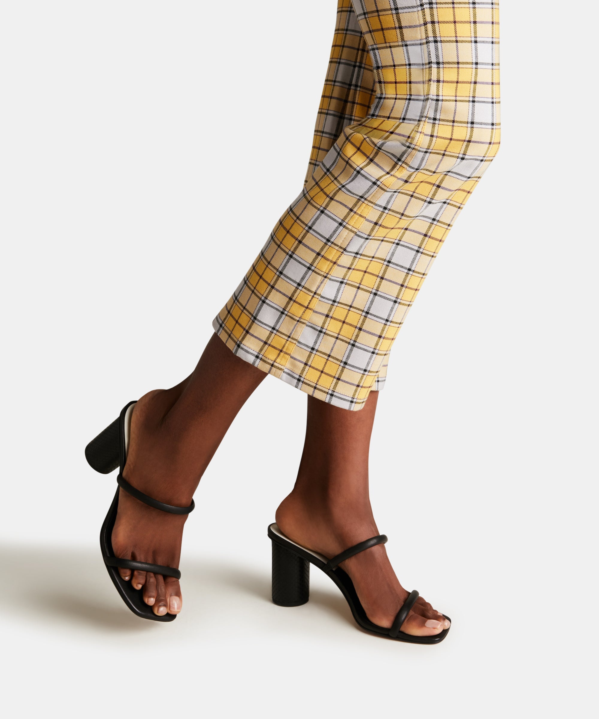NOLES HEELS ONYX - Stylish Women's High Heel Shoes for Party & Evening Wear | Comfortable & Fashionable Pumps for Weddings, Dates & Special Occasions