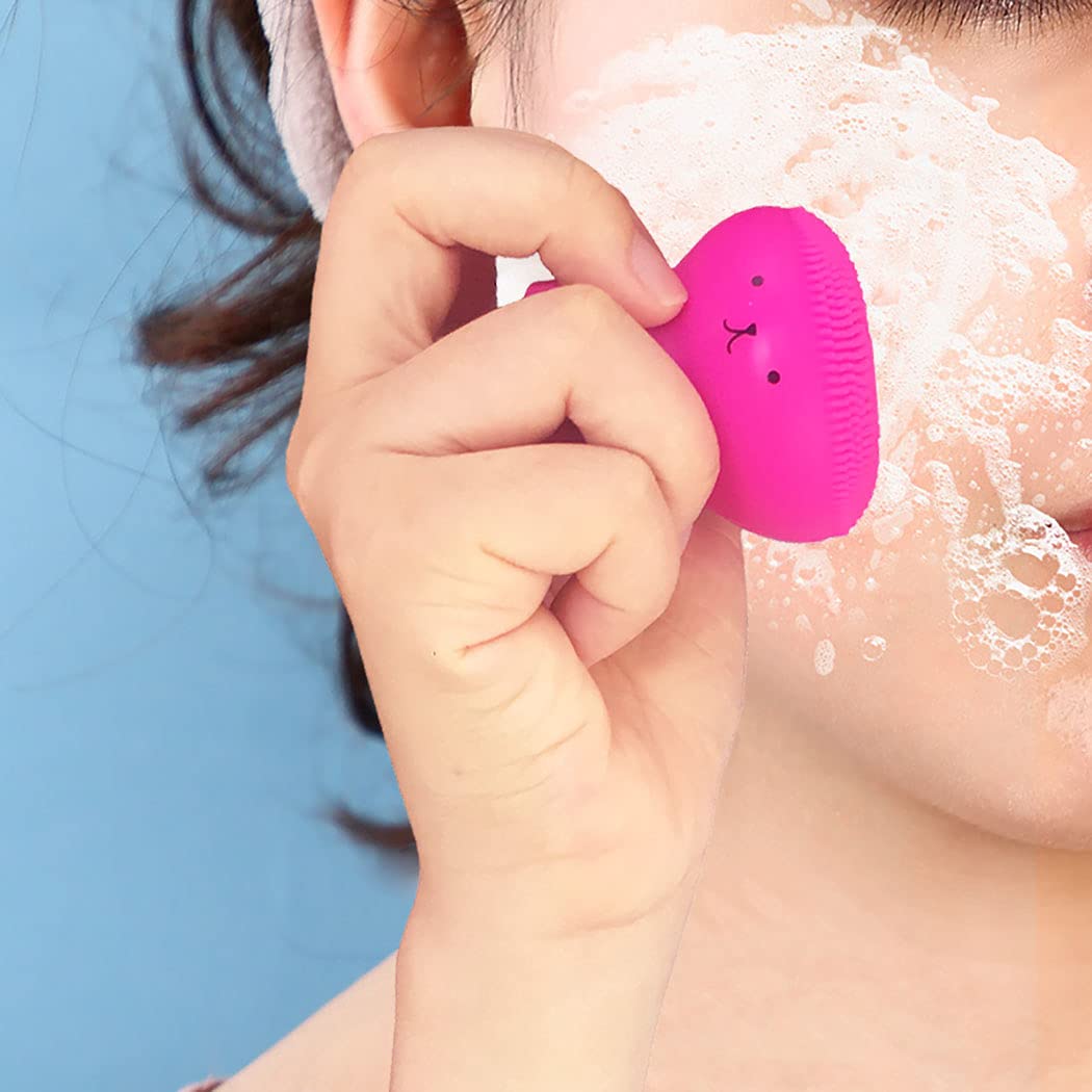 **Octopus-Shaped Silicone Facial Cleansing Brush & Massager – Gentle Exfoliating & Deep Cleaning for Smooth Skin – Handheld Face Brush (Pink & Blue, 2Pcs) – Perfect for Daily Skincare & Spa-Like Massage at Home**
