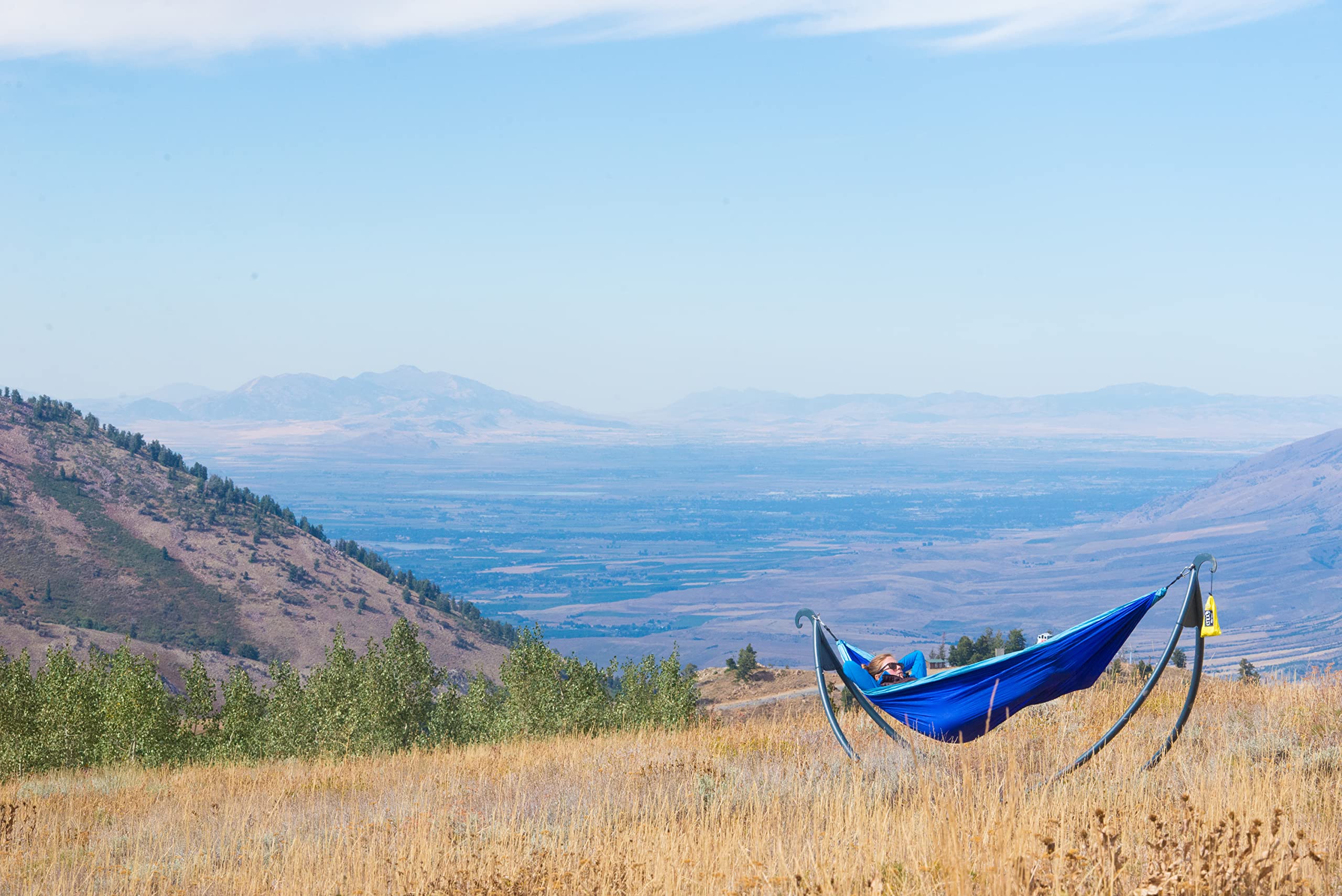 ENO SoloPod Hammock Stand - Portable Outdoor Hammock Stand for Camping, Backpacking, Beach & Backyard - Lightweight & Durable - Charcoal Gray - Perfect for Relaxing in Nature, Travel Adventures & Outdoor Lounging
