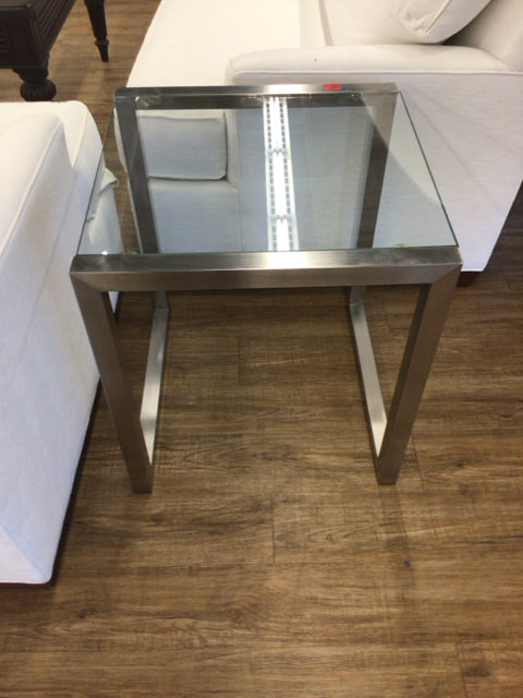 Modern Chrome Glass Top End Table - Stylish & Durable Side Table for Living Room, Bedroom, or Office - Perfect for Coffee, Books, or Decor