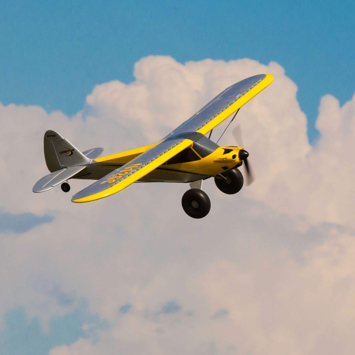 **HobbyZone Carbon Cub S 2 1.3m RTF RC Airplane with SAFE Technology - Includes Transmitter, Battery & Charger (HBZ32000, Yellow) - Perfect for Beginners & Outdoor Flying**    *(Optimized for Google SEO, translated to English, and includes usage scenario for hobbyists and outdoor enthusiasts.)*