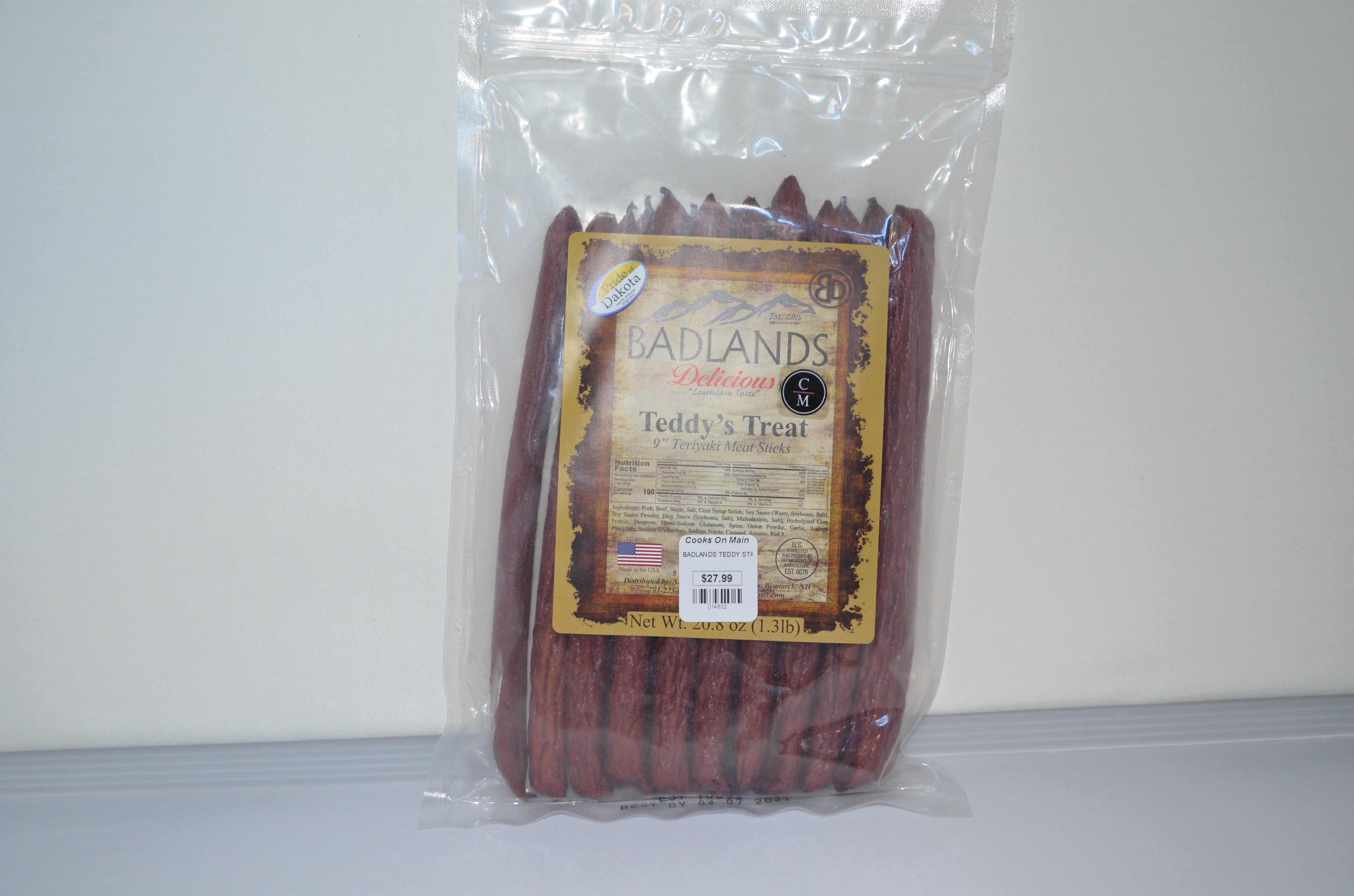 Badlands Teddy's Treats Peppered Meat Sticks - Premium Beef Jerky Snacks for Hiking, Camping & Road Trips | High Protein Low Carb Keto-Friendly Snack