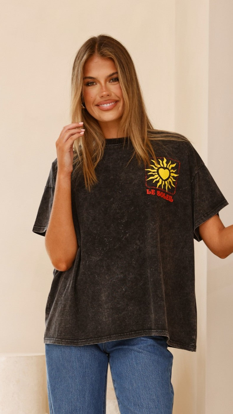 Le Soleil Acid Wash Black T-Shirt for Men & Women | Vintage Distressed Cotton Tee | Casual Streetwear & Everyday Outfit