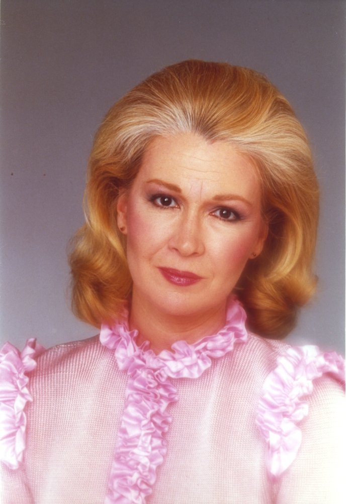 Diane Ladd Close Up Portrait Photo Print - 24x30 Inches - Premium Wall Art Decor for Living Room, Bedroom & Office