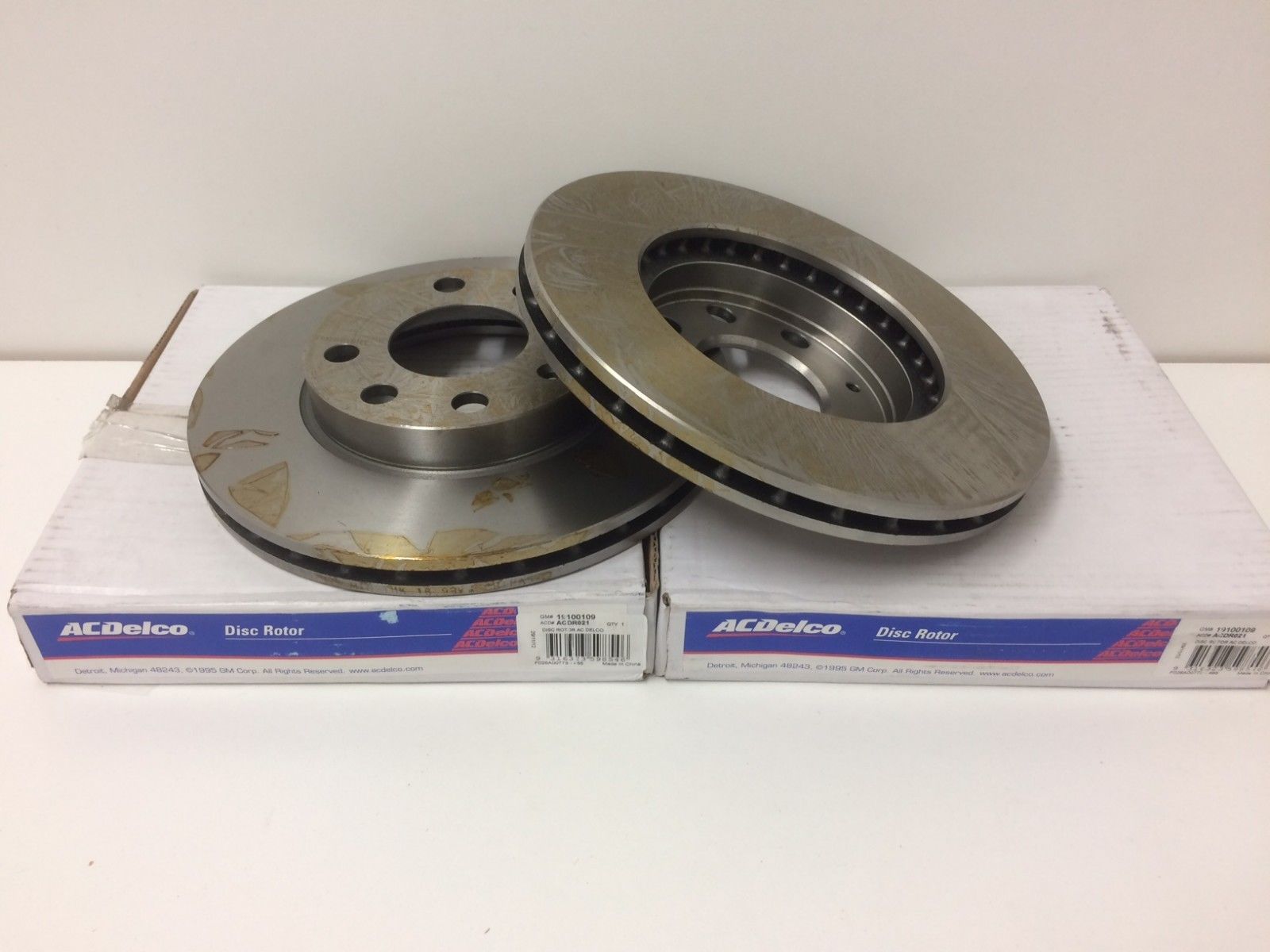 Genuine AC Delco Front Brake Rotors Pair for Holden SB Barina & Combo - Premium Quality, Perfect Fit - Ideal for Smooth Braking & Safe Driving
