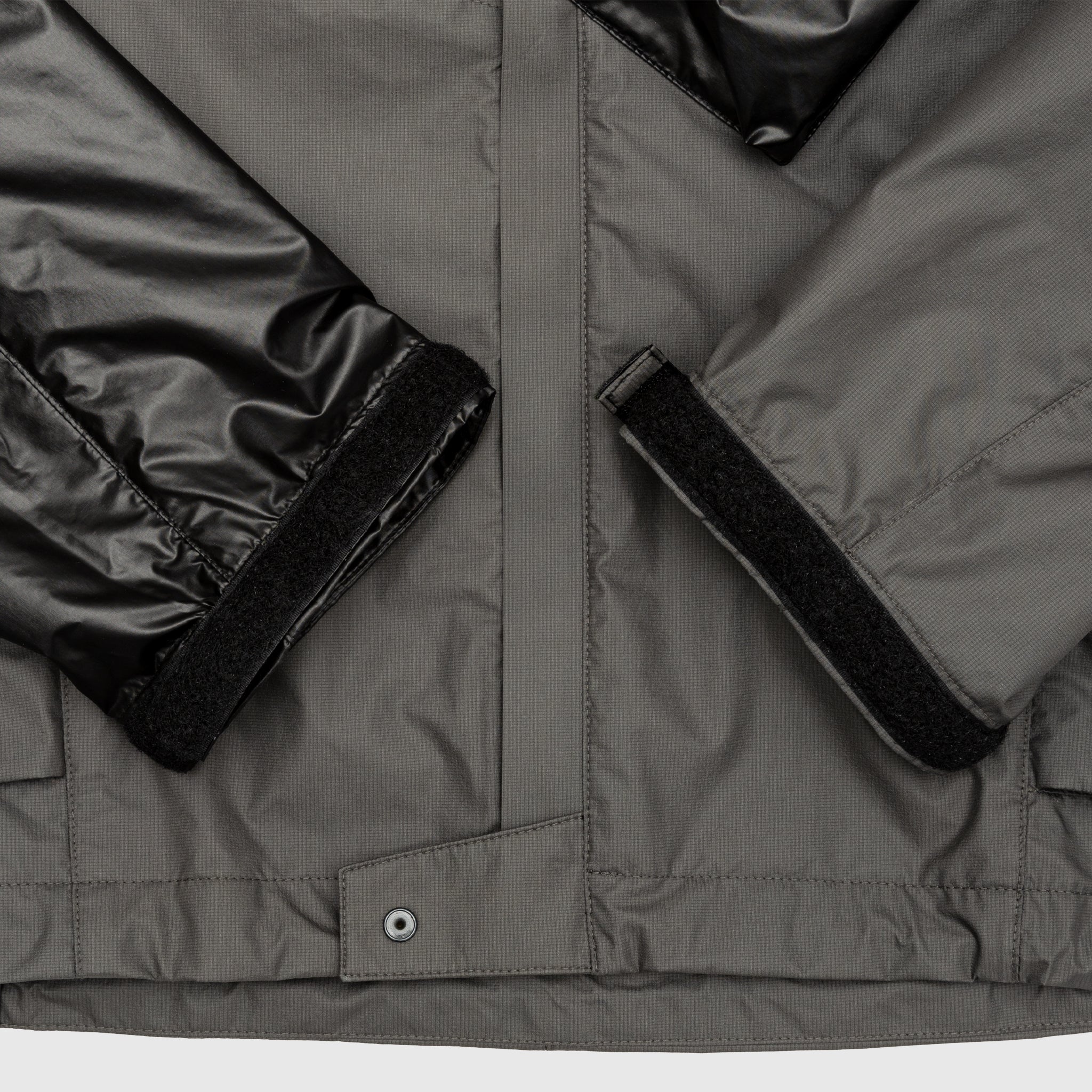 J36 WS Windstopper® Interops Jacket - Lightweight Windproof & Water-Resistant Outdoor Jacket for Hiking, Running & Cycling