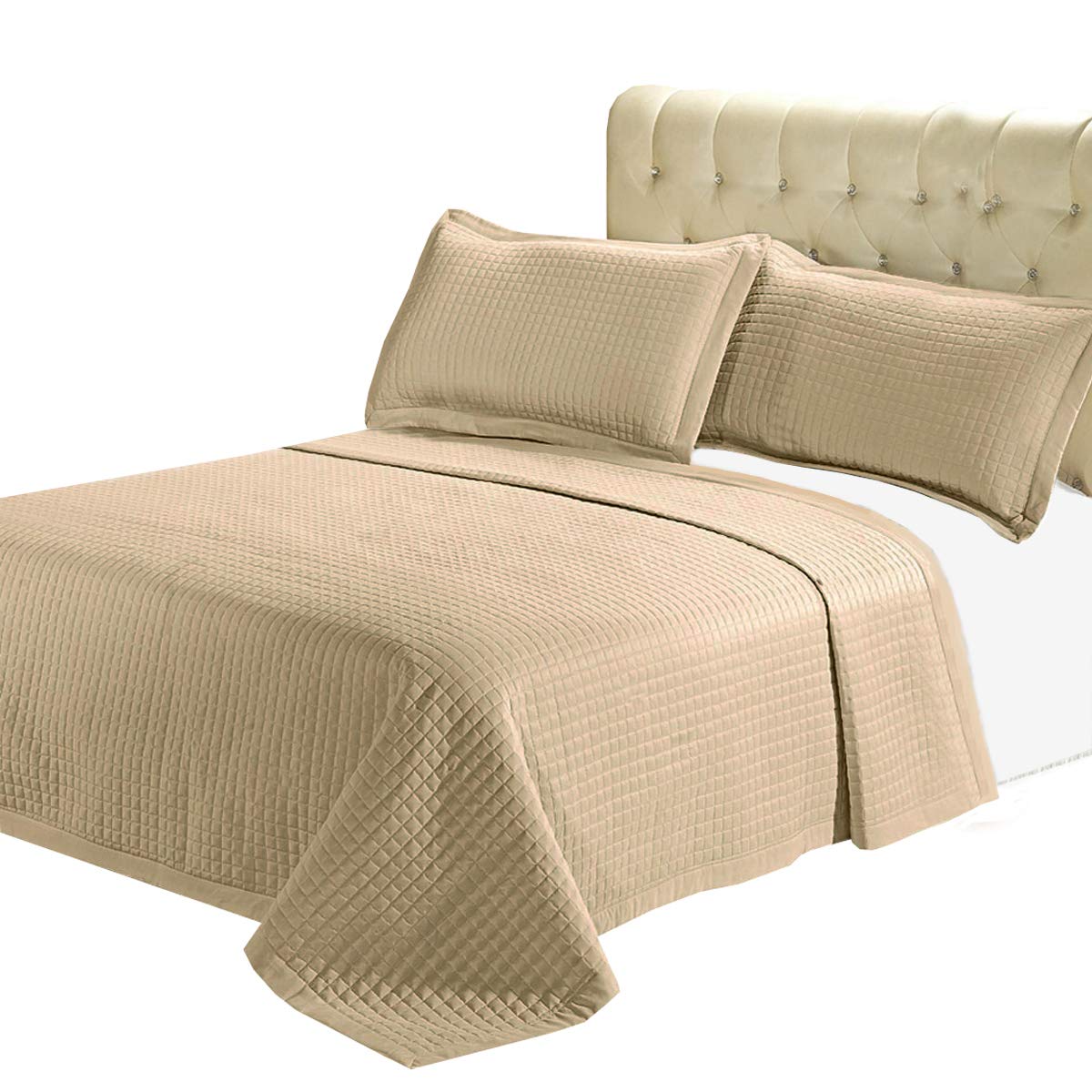 7-Piece California King Beige Checkered Quilted Bedspread Set - Wrinkle-Free Microfiber with 3-Piece Coverlet & 4-Piece Sheet Set - Perfect for Master Bedroom, Guest Room, and Luxury Hotel Decor