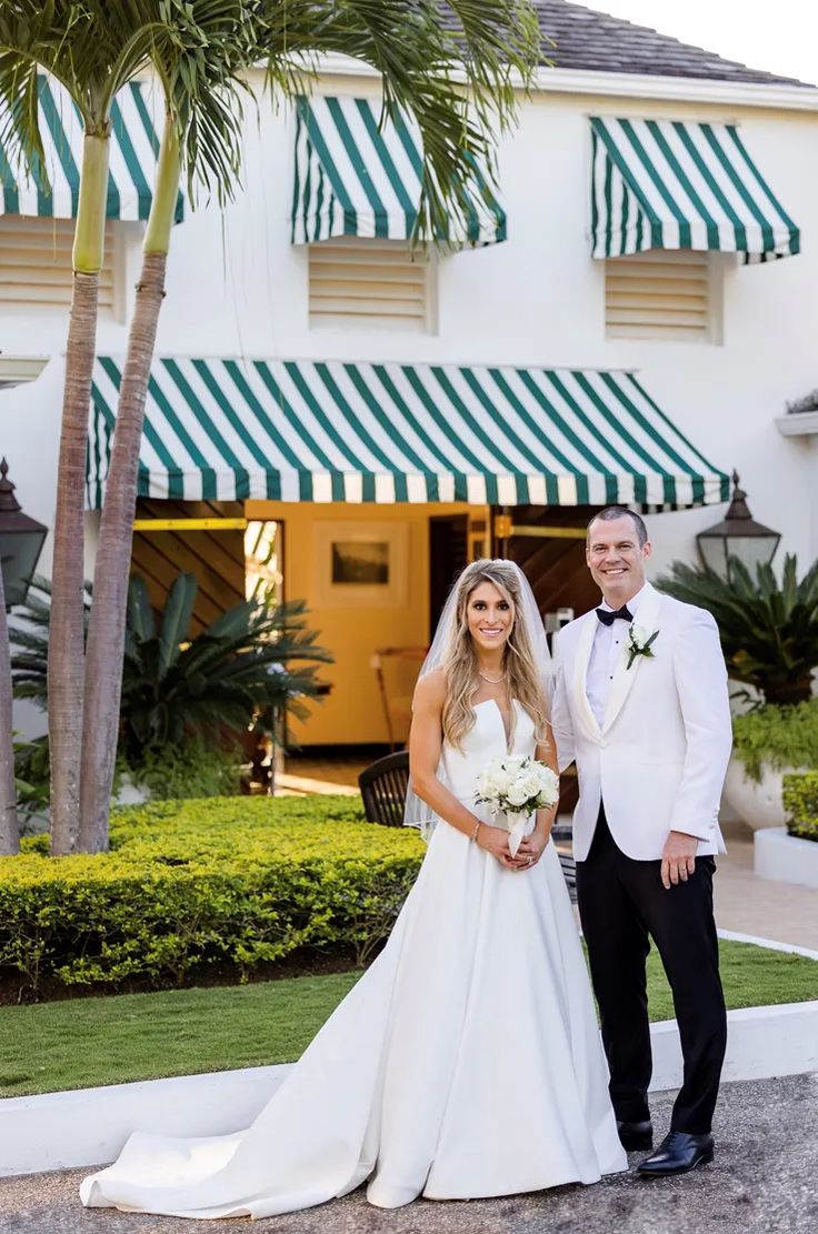 Paloma Blanca 4888 Wedding Gown - Elegant Lace Bridal Dress for Bride - Perfect for Church Ceremony & Beach Weddings