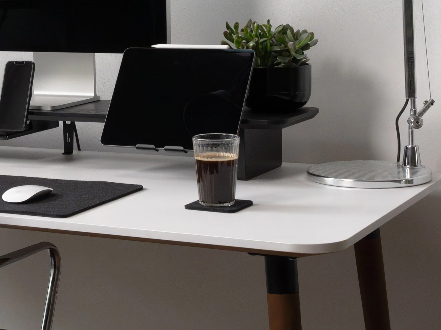 Premium Wool Felt Desk Coaster Set - Gray, Absorbent & Durable for Hot & Cold Drinks - Perfect for Office, Home, or Coffee Shop Use