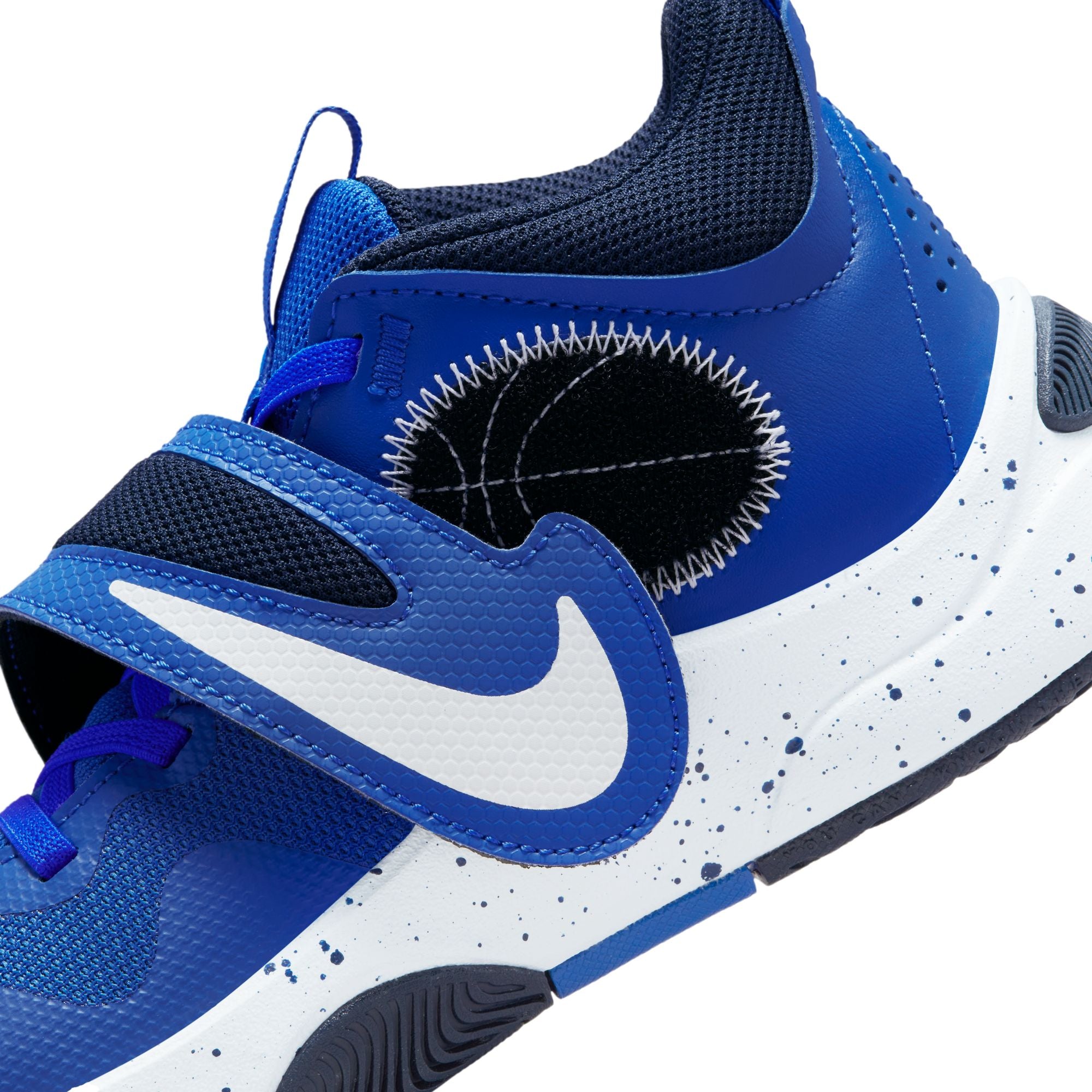 Nike Youth Team Hustle D 11 Basketball Shoes for Boys - Lightweight & Durable Kids' Basketball Sneakers for Training, Games & School Sports