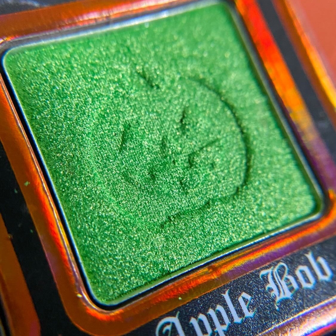 Spooked Eyeshadow Palette - Halloween Makeup Set with 12 Highly Pigmented Matte & Shimmer Shades | Perfect for Costume Parties, Night Out, and Special Effects Makeup