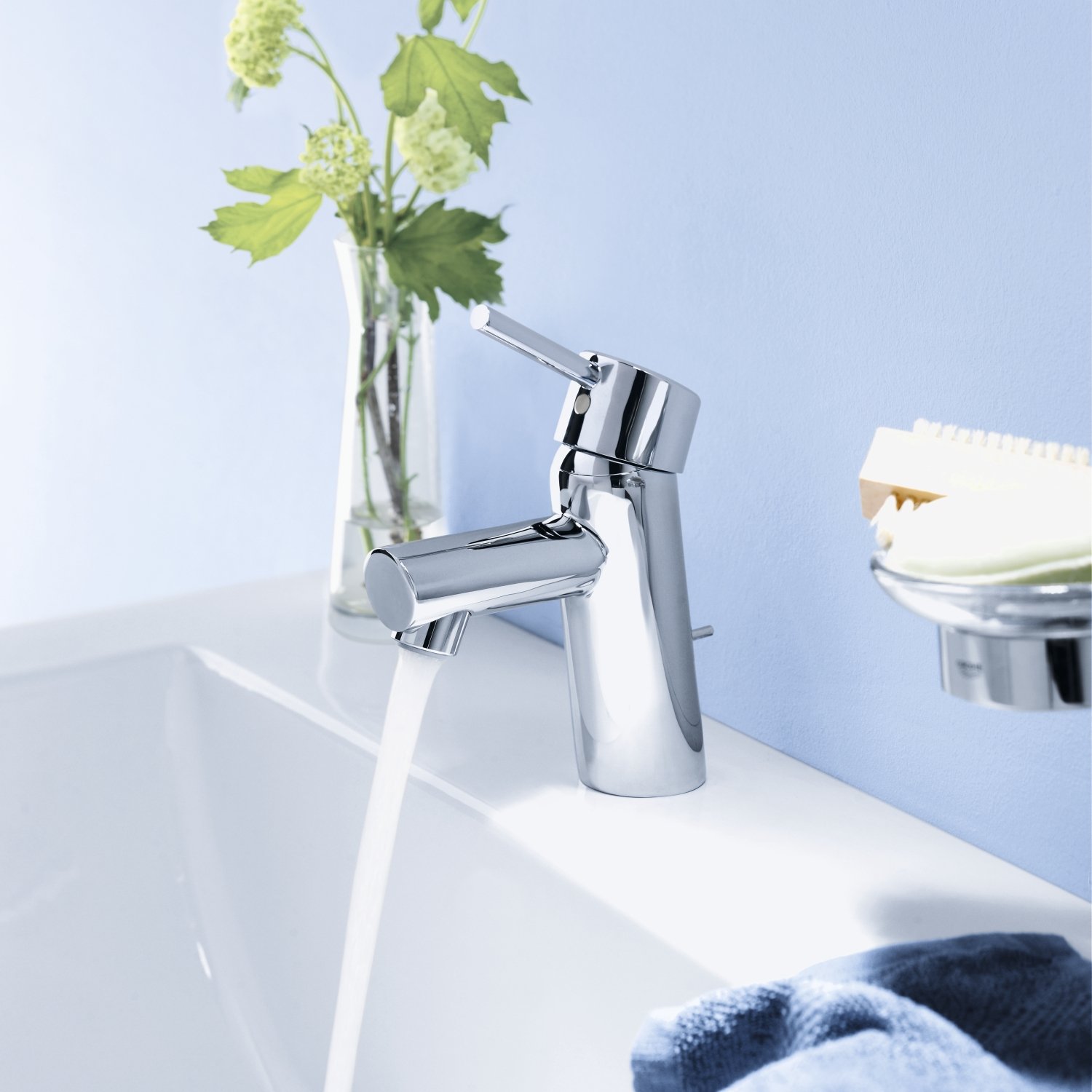 Grohe 34270001 Concetto Single-Handle Bathroom Faucet - 1.5 GPM Low Flow, Starlight Chrome Finish - Perfect for Modern Bathroom Vanities and Powder Rooms