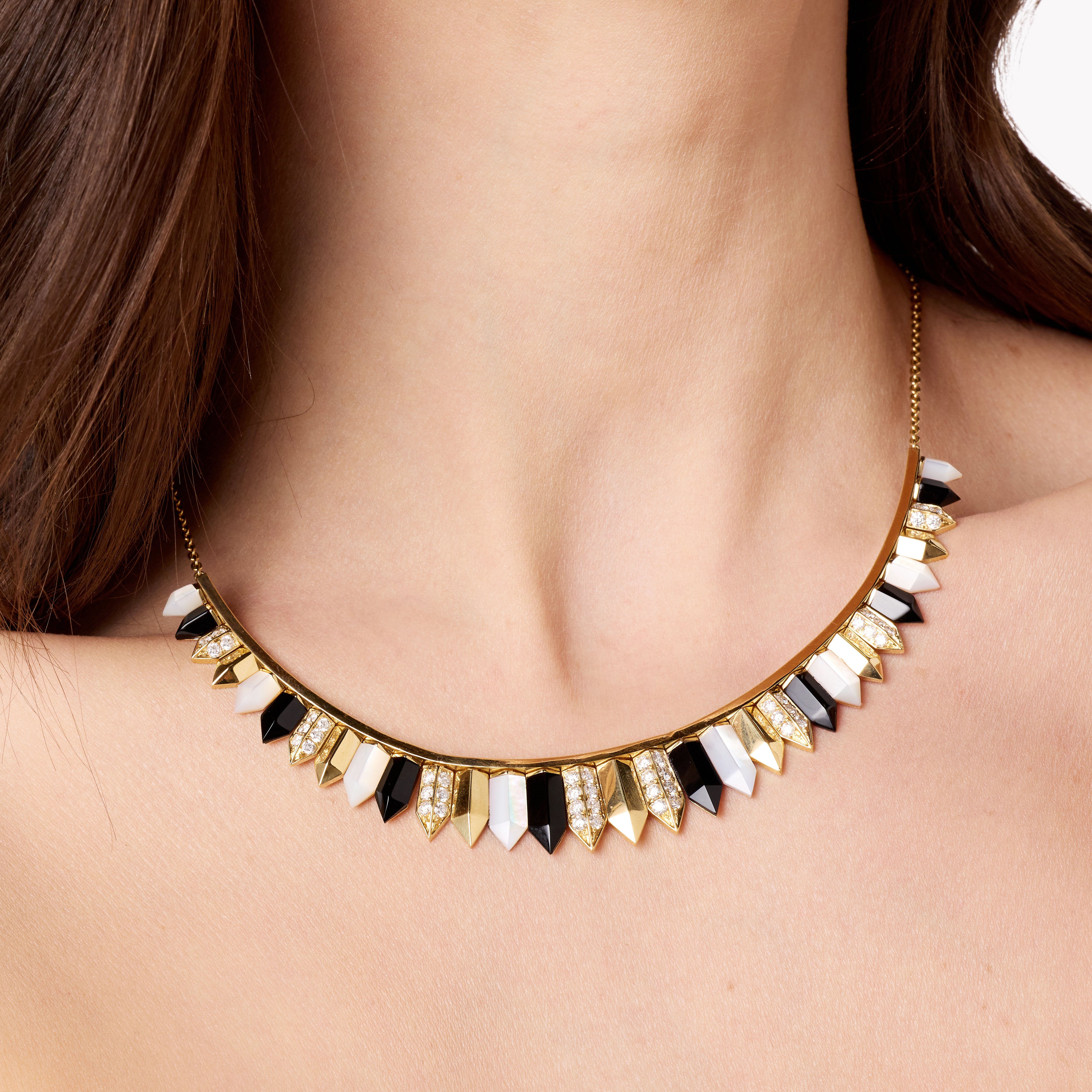 Penacho Free Moving Necklace for Women - Elegant Adjustable Layering Pendant Jewelry Gift for Birthday, Anniversary & Special Occasions