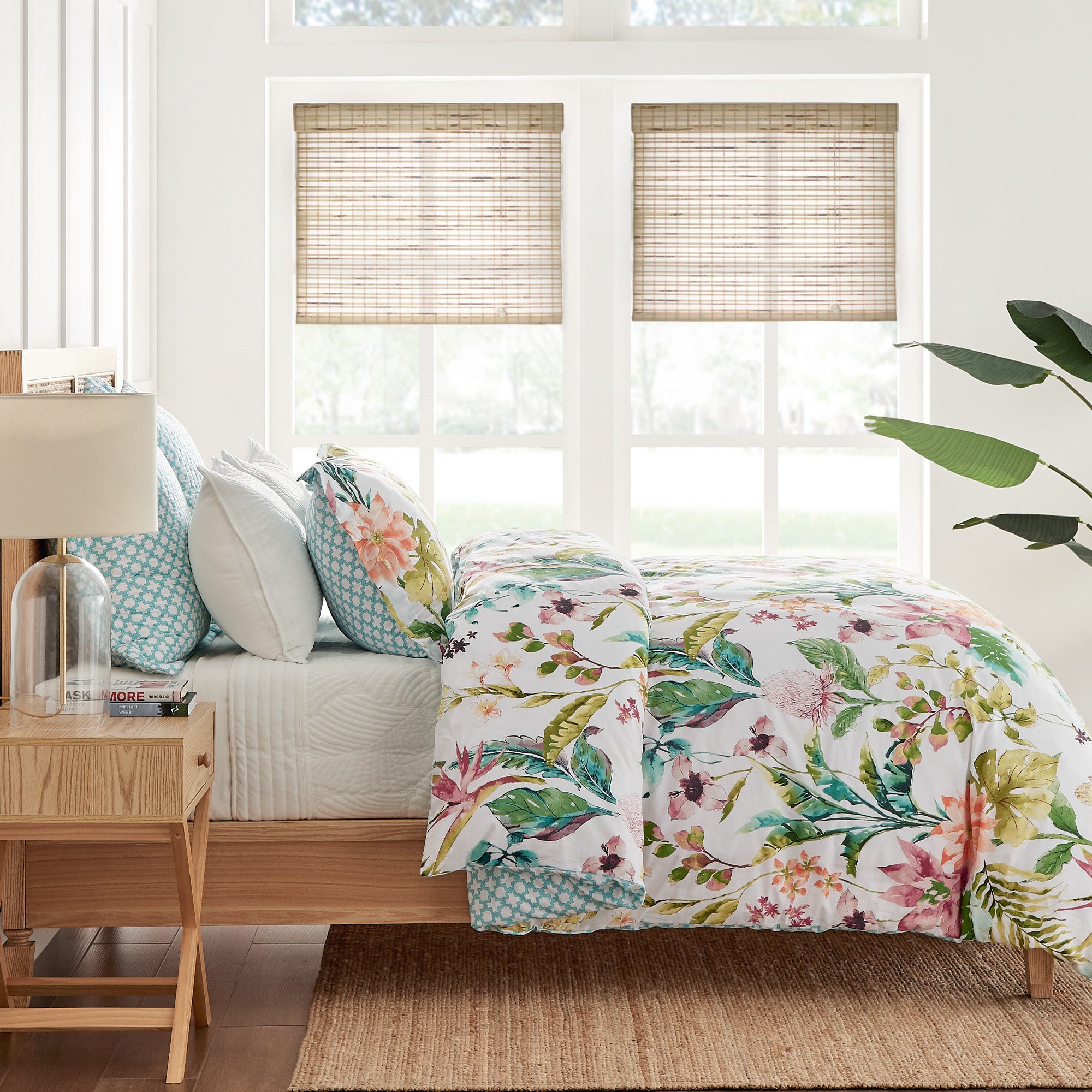 Premium Malana Comforter Set - Soft & Breathable Bedding Collection - Queen/King Size - Perfect for Cozy Bedrooms, Guest Rooms & Airbnb Stays