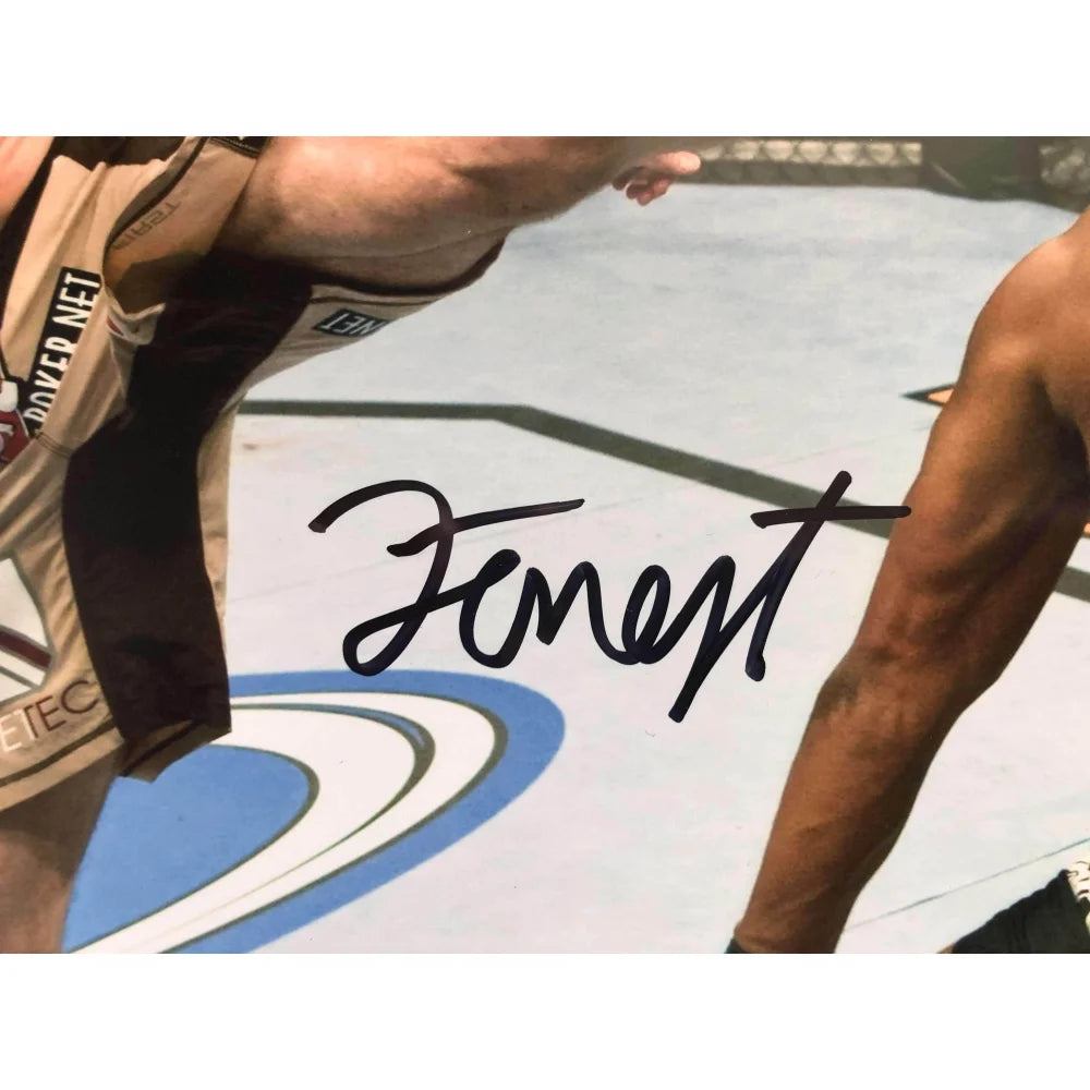 Forrest Griffin Signed 8x10 Photo - UFC Autograph with JSA COA - Hall of Fame Memorabilia - Perfect for MMA Collectors and Sports Fans Display