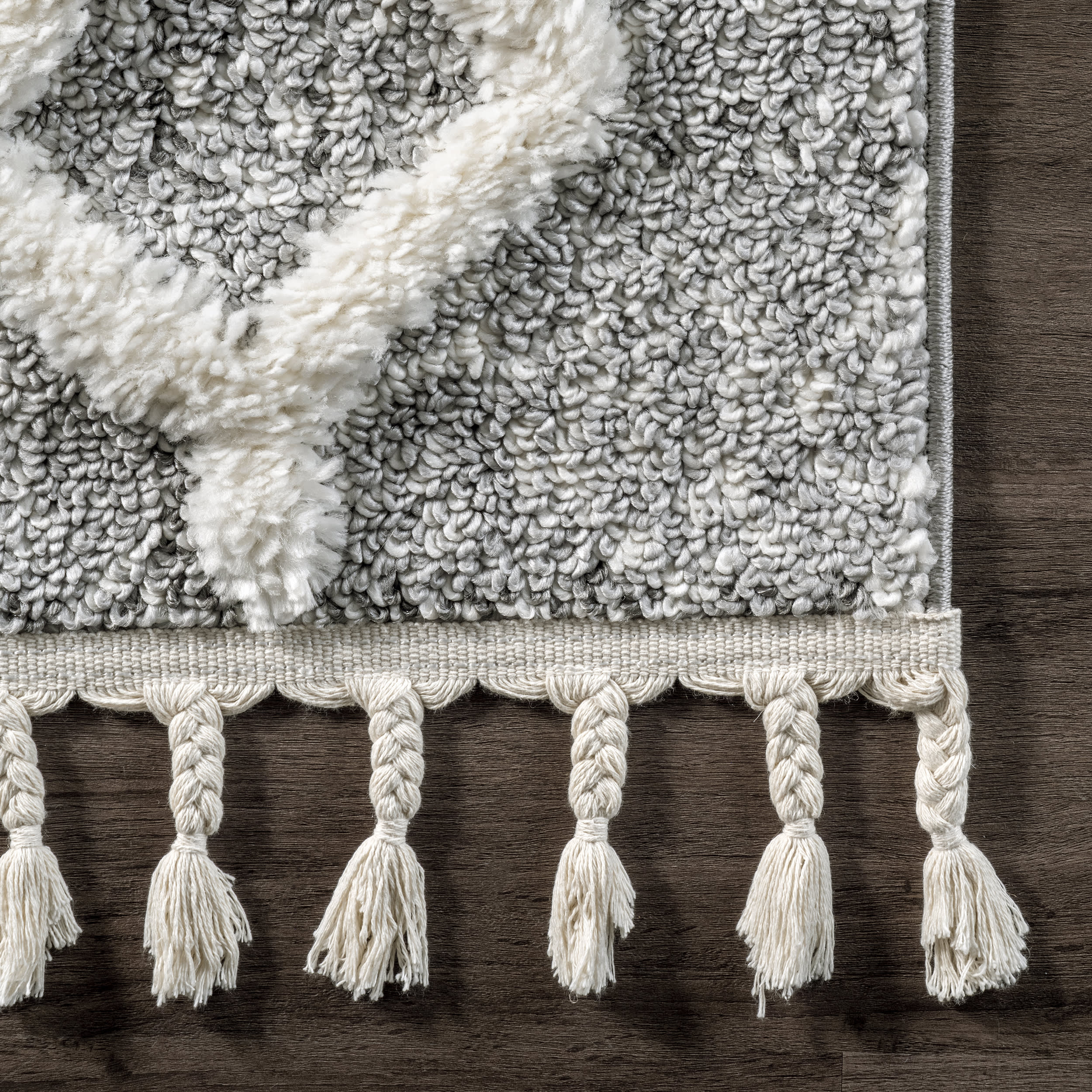 Amber Trellis Textured Rug - Soft Grey Area Rug for Living Room, Bedroom & Home Decor | Non-Slip & Durable