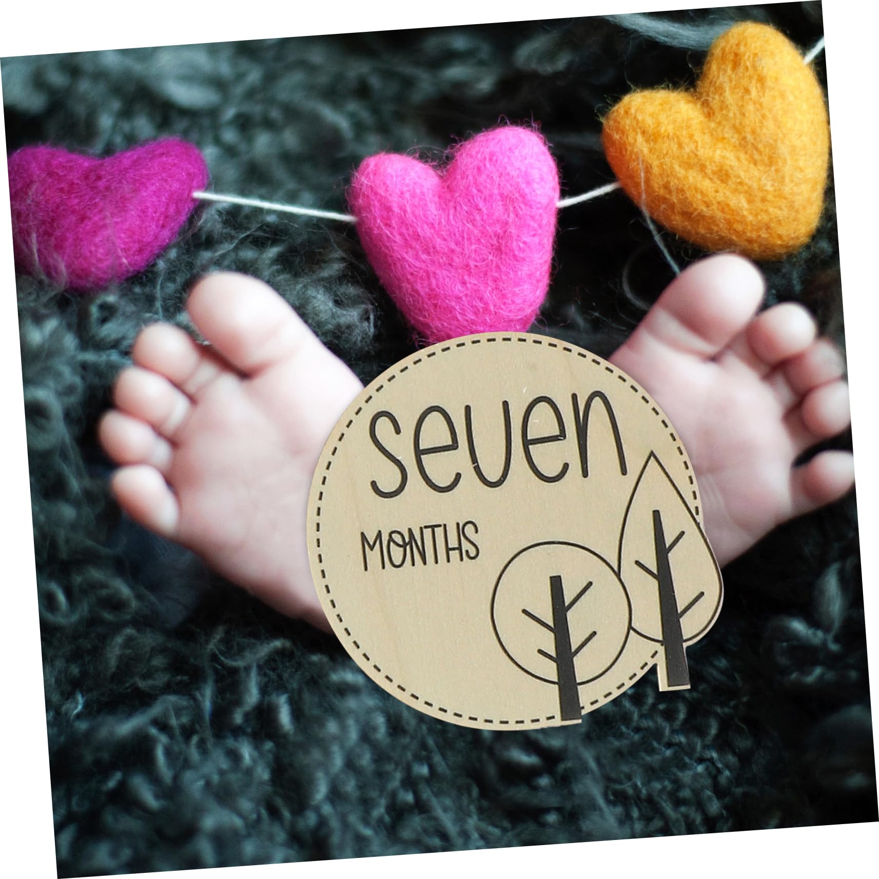 LIFKICH Unique Baby Milestone Cards Set - Wooden Growth Sign for Newborn Photography, Baby Shower Decor & First Year Keepsake - Perfect for Monthly Photo Props, Nursery Decor and Parenting Gifts