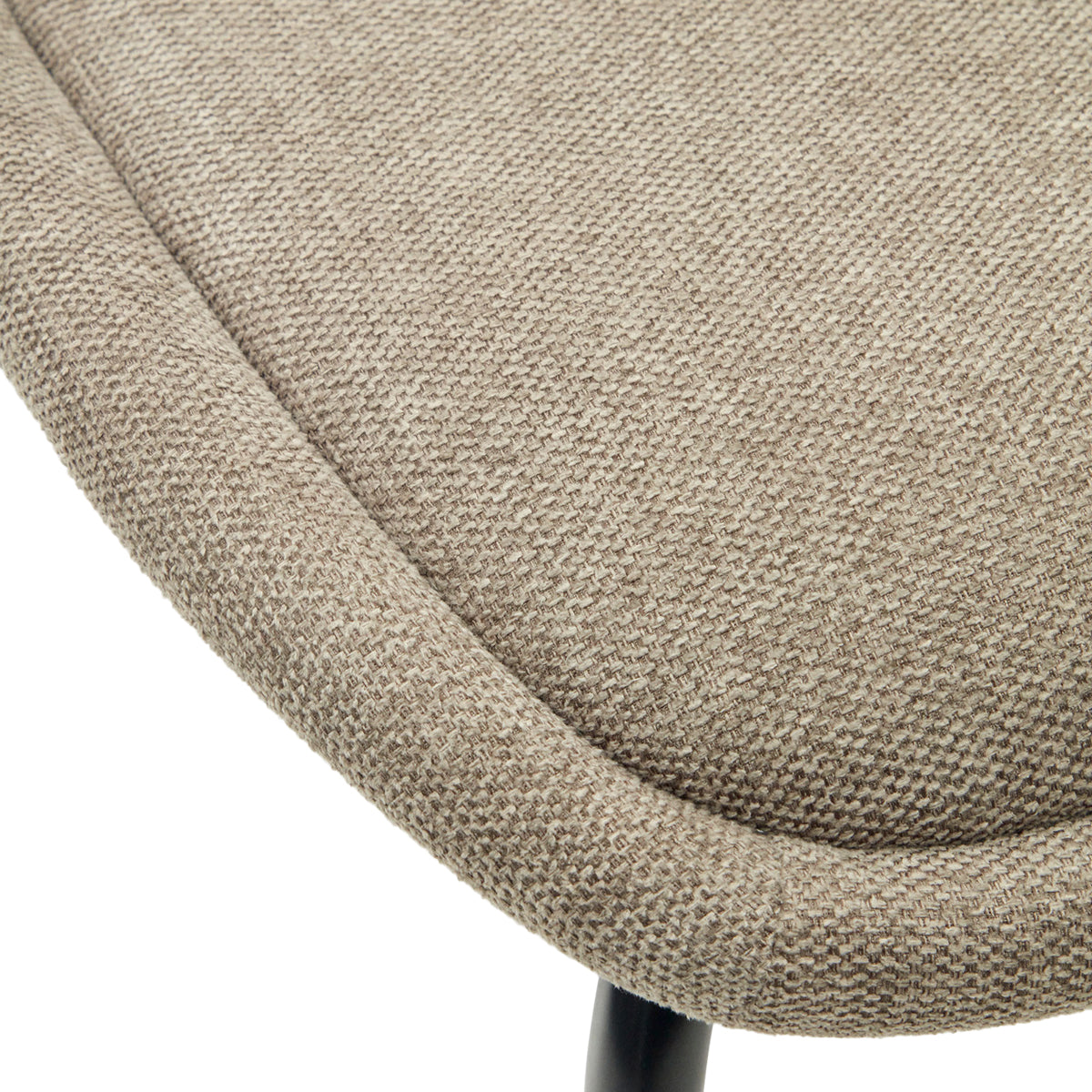 Aimin Chair by Kave Home - Modern Accent Chair for Living Room, Bedroom & Office - Comfortable Upholstered Lounge Chair with Wooden Legs