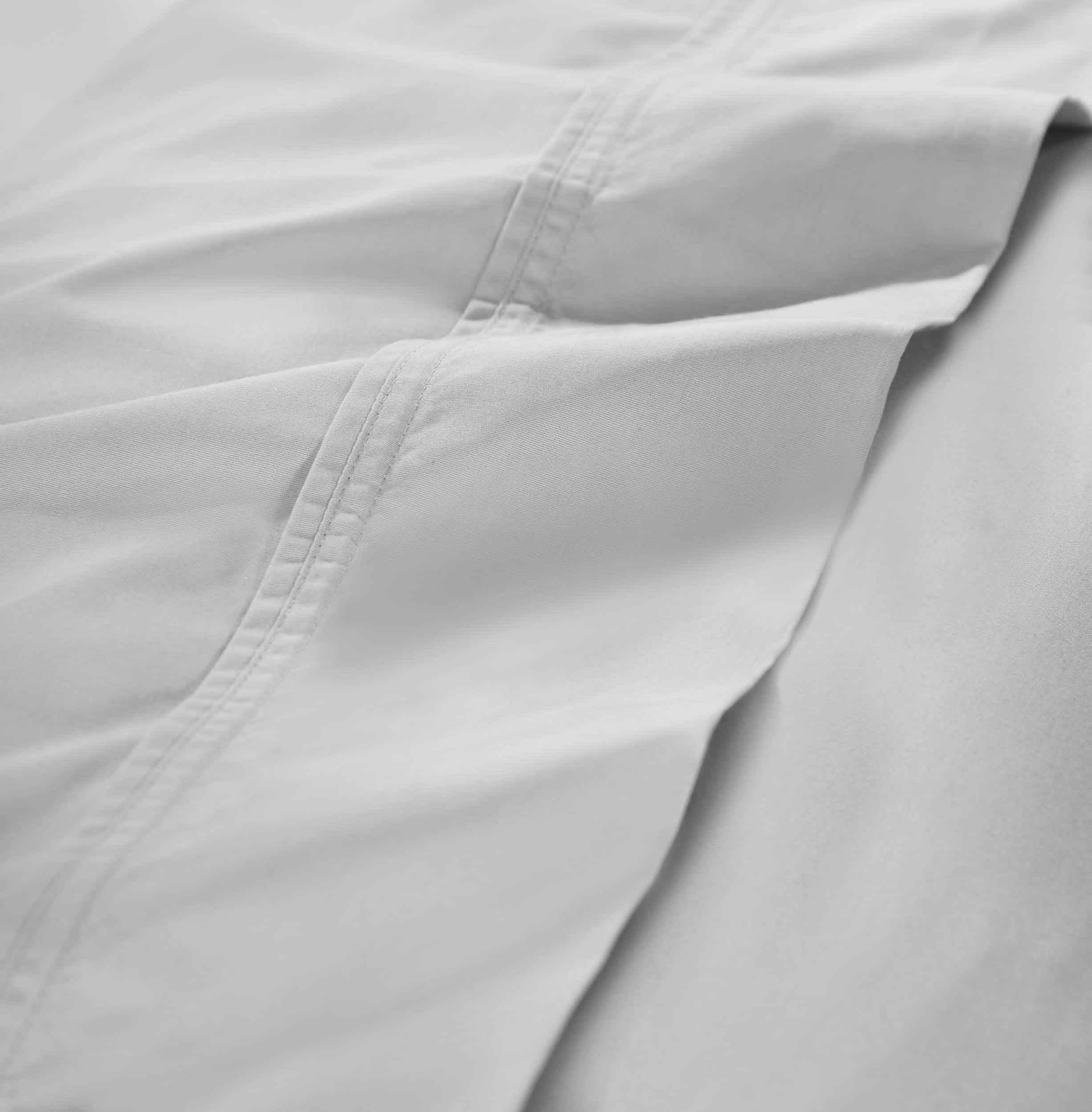 Gina Organic Cotton 300 Thread Count Percale Deep Pocket Bed Sheet Set - Queen Size, Breathable & Hypoallergenic for Comfortable Sleep - Perfect for Master Bedroom, Guest Room & Dorm Essentials