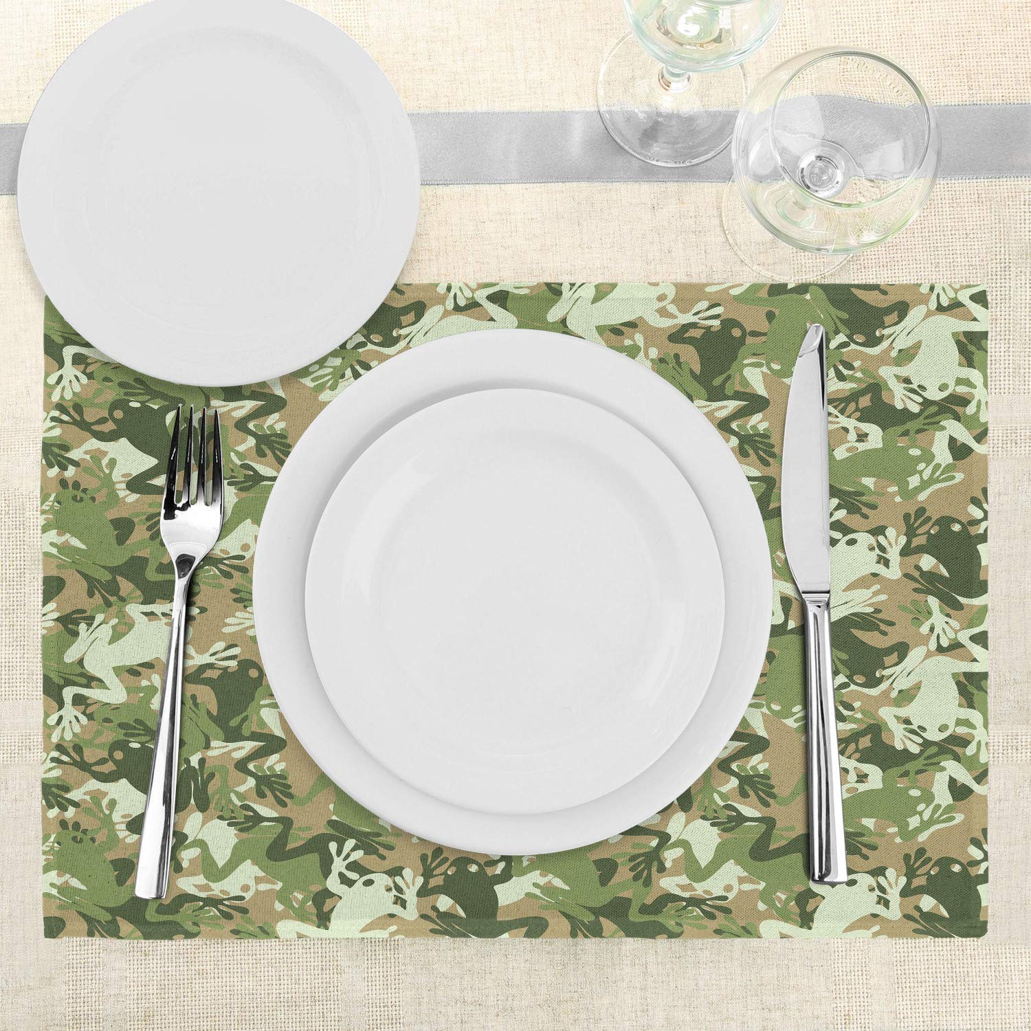 Ambesonne 4-Piece Animal Placemats Set - Skull Camouflage & Frog Pattern Art Print, Washable Fabric Table Mats for Dining Room & Kitchen Decor in Sage Pine Green | Perfect for Dinner Parties, Holiday Gatherings & Everyday Use