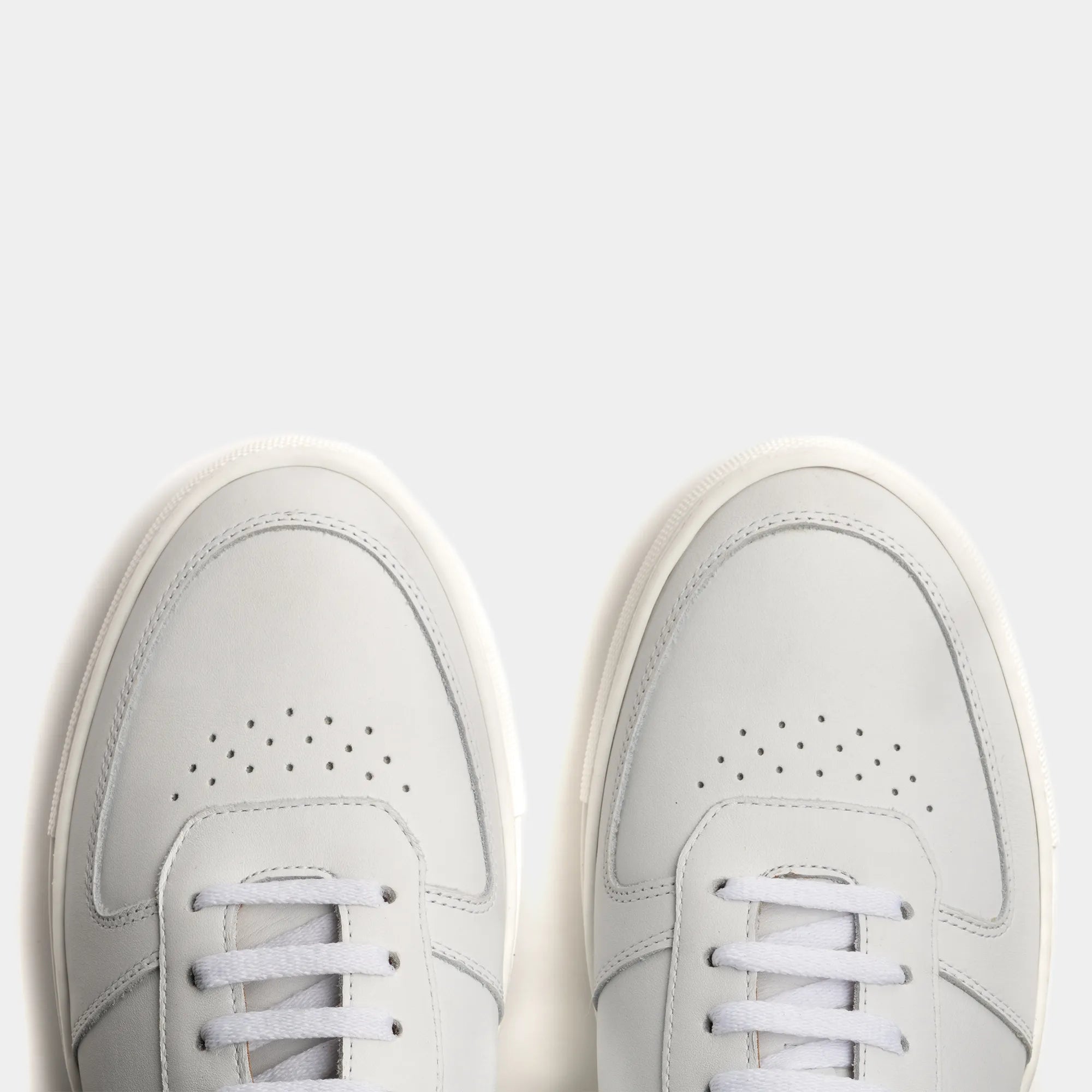 DIDSBURY White Women's Sneakers - Comfortable Casual Shoes for Walking, Running & Gym Workouts