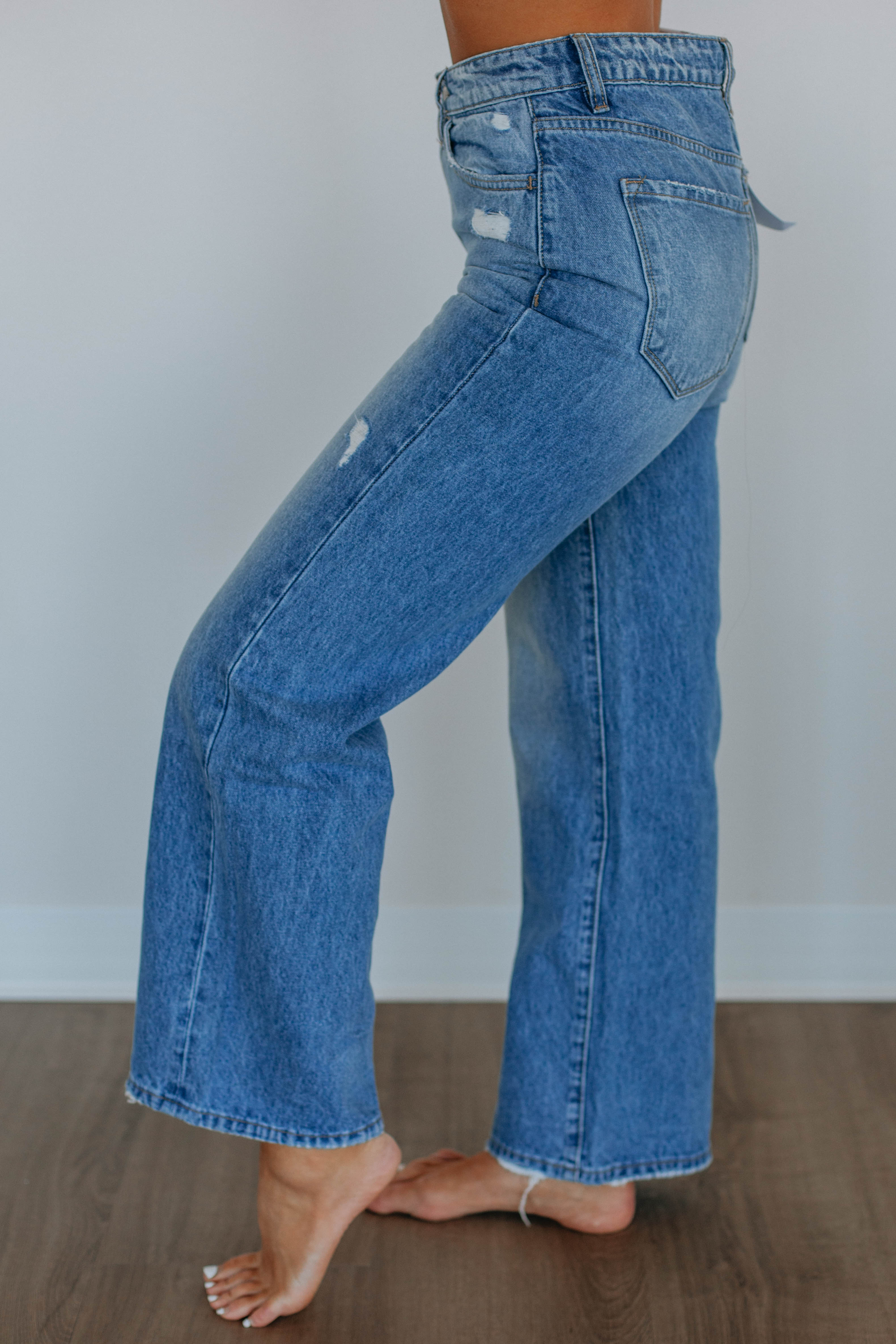 Olivia Vervet Jeans - High Quality Distressed Denim Pants for Women | Perfect for Casual Wear, Street Style & Everyday Outfits